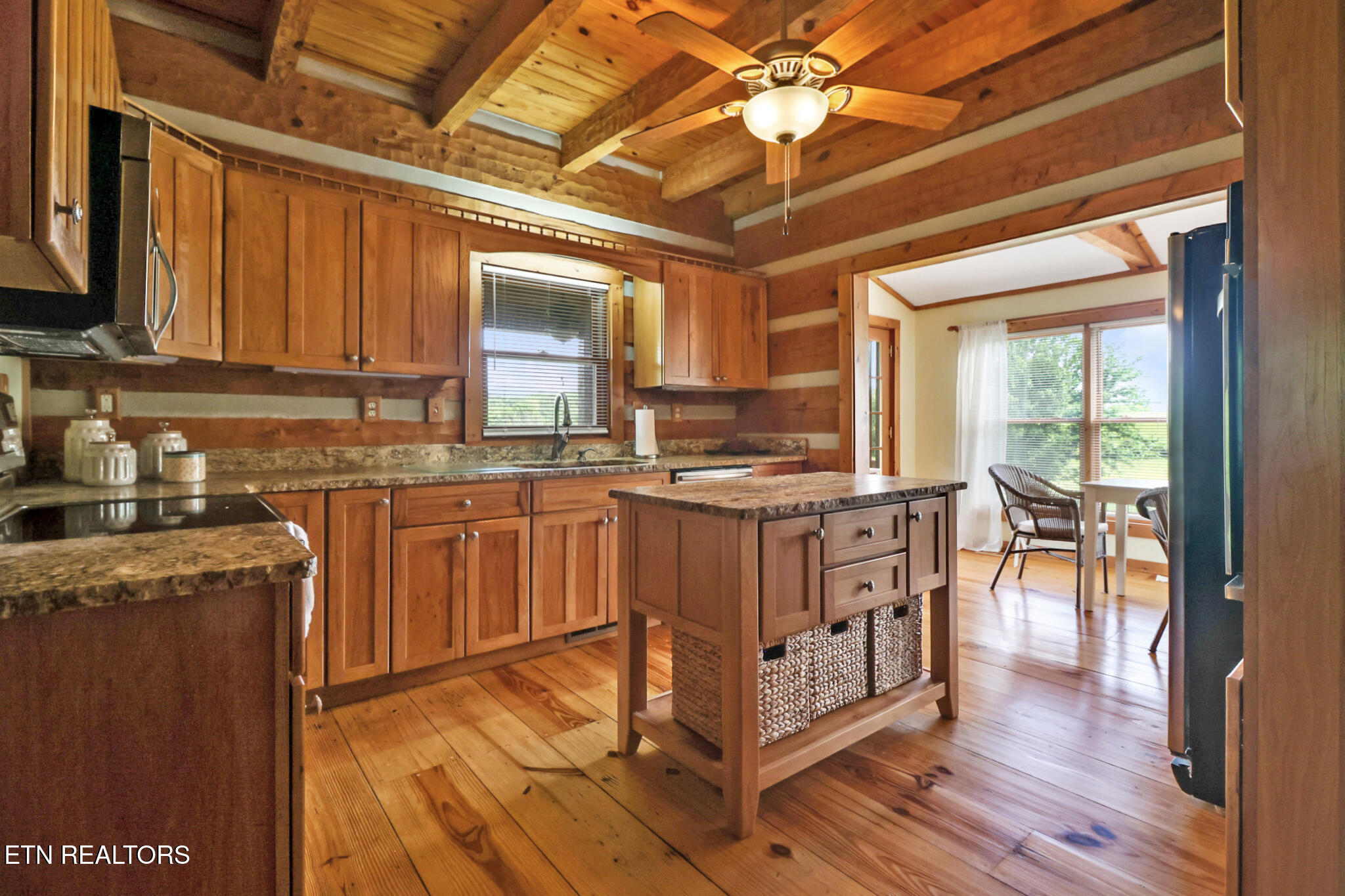 871 Poplar Creek Road Oliver Springs TN 37840