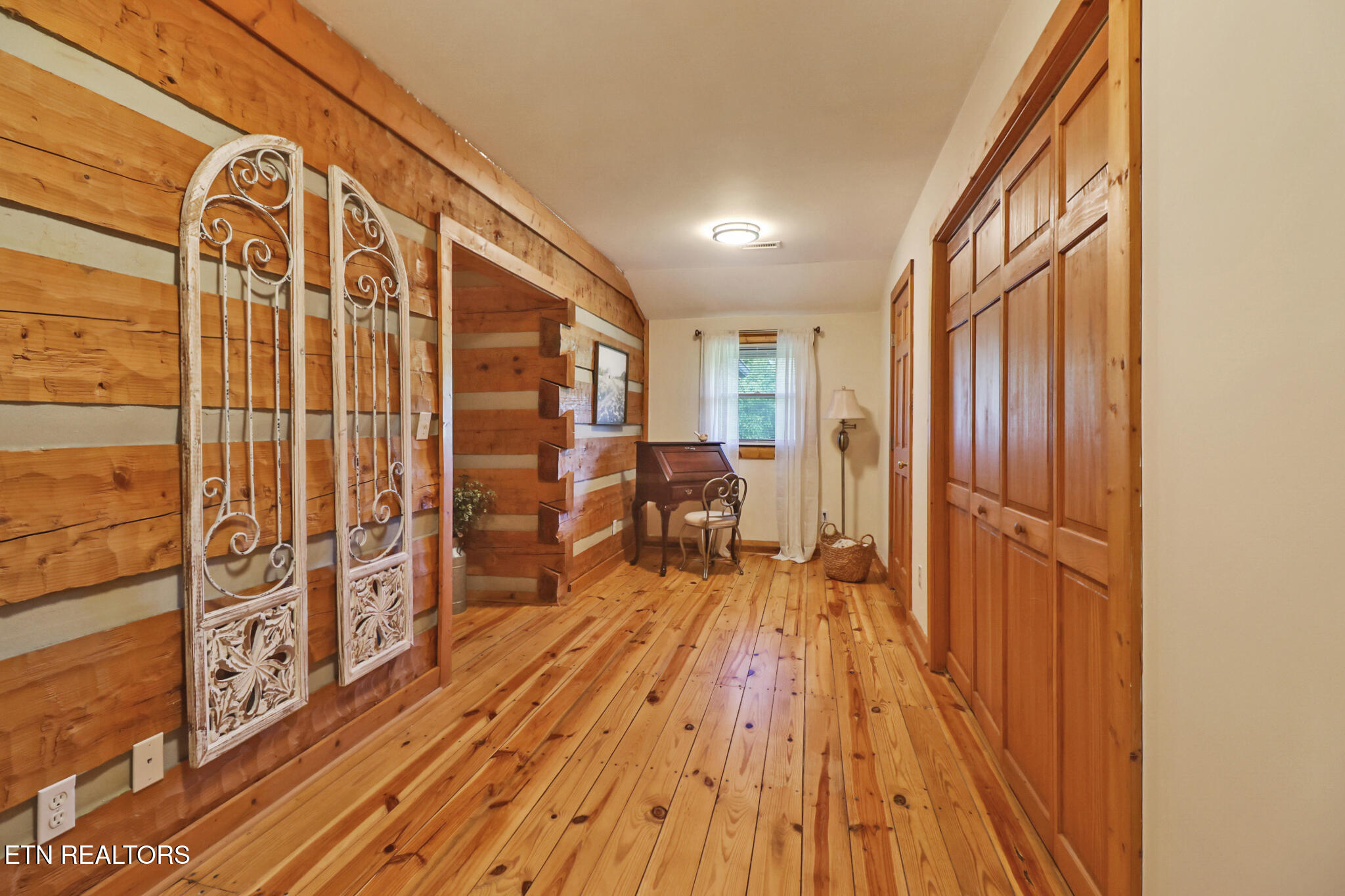 871 Poplar Creek Road Oliver Springs TN 37840
