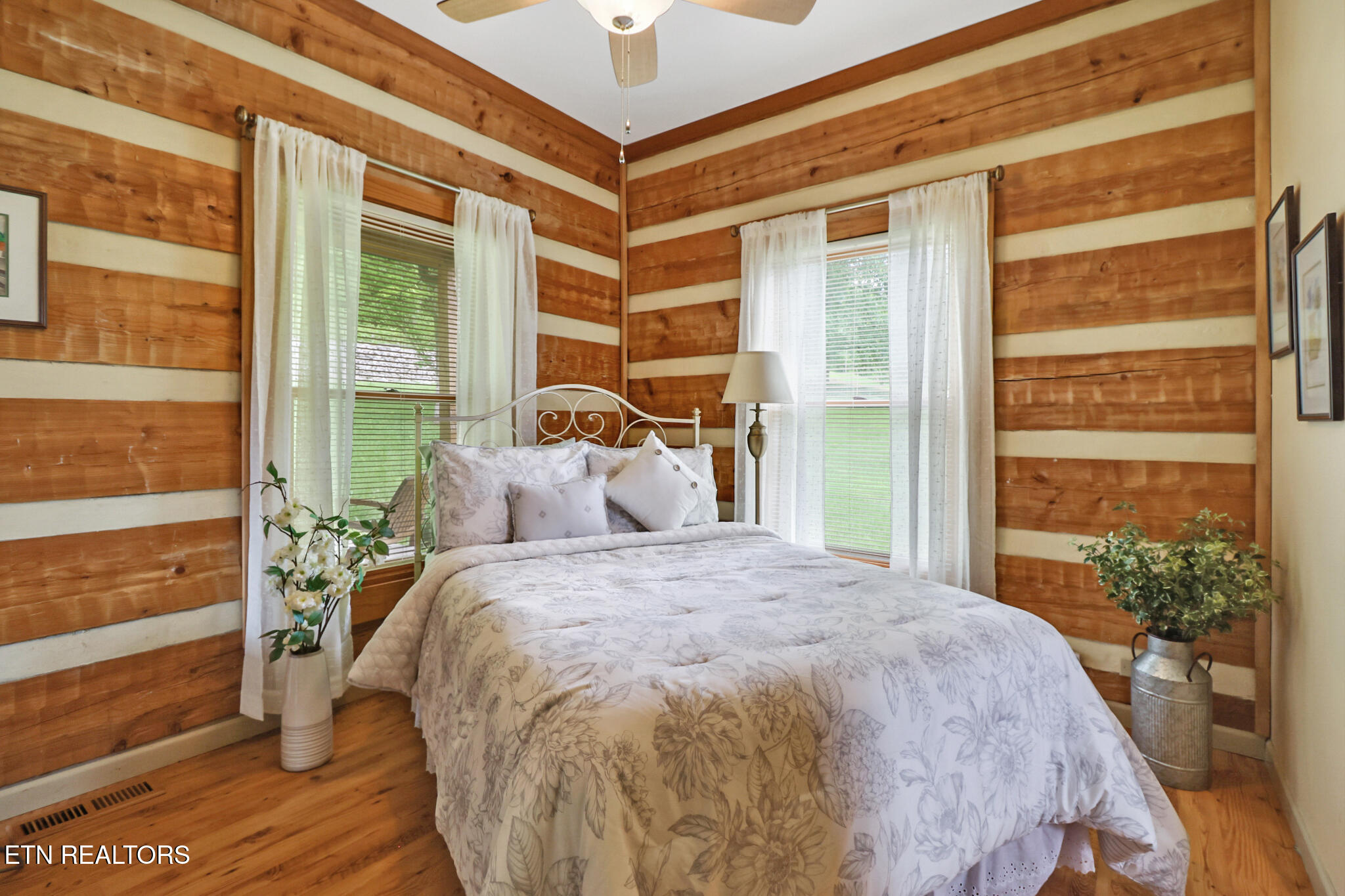 871 Poplar Creek Road Oliver Springs TN 37840