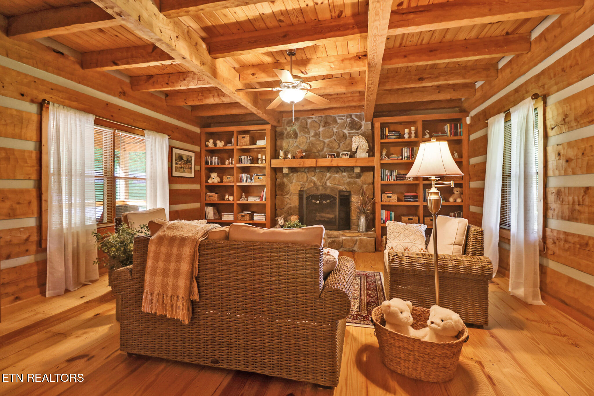871 Poplar Creek Road Oliver Springs TN 37840