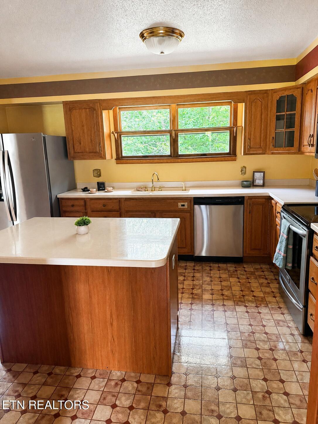 5212 Yorktown Road Knoxville TN 37920