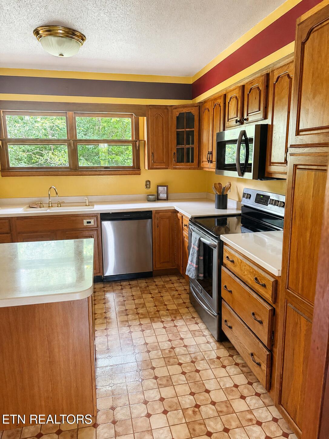 5212 Yorktown Road Knoxville TN 37920