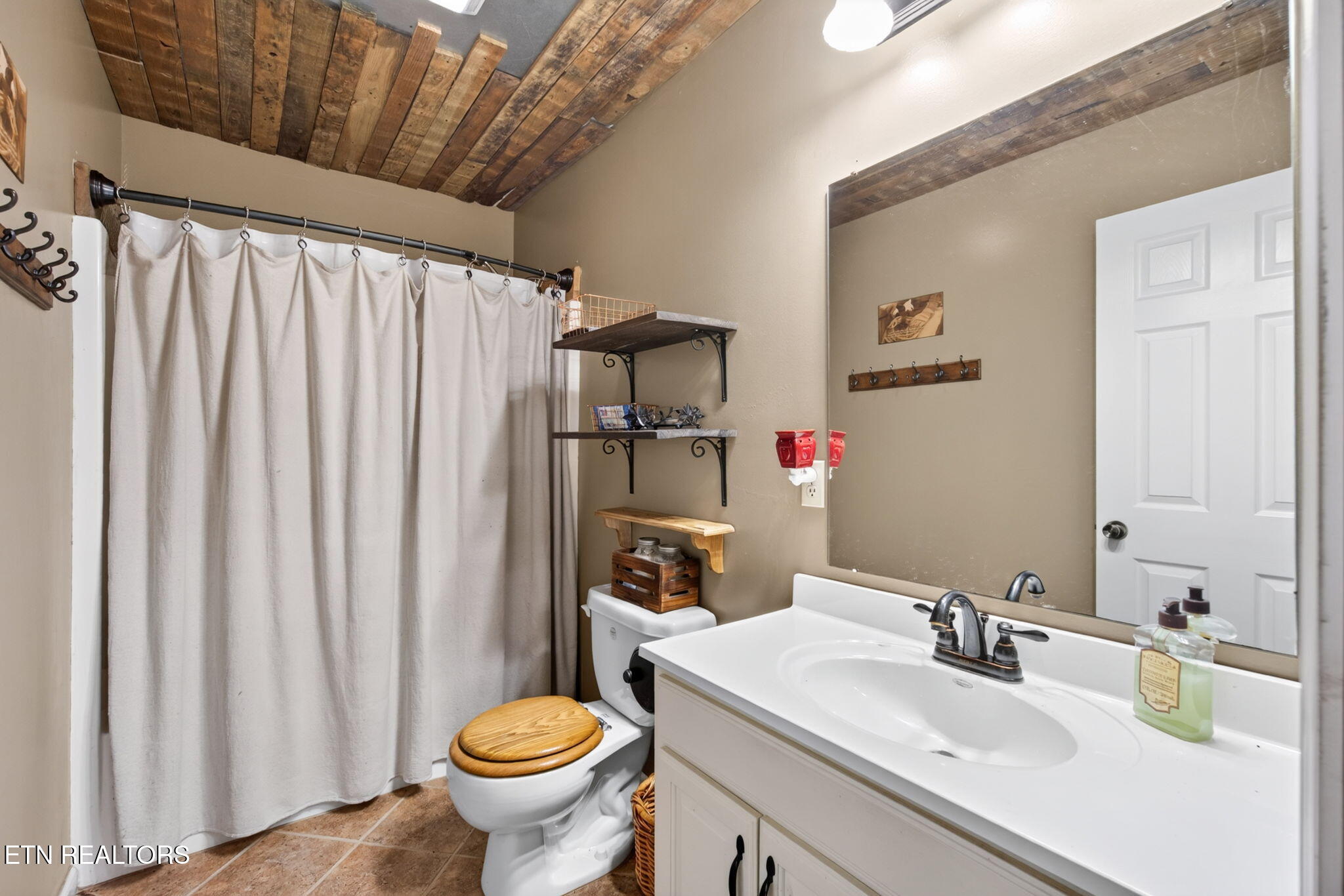 513 Valley Ridge Road Jamestown TN 38556