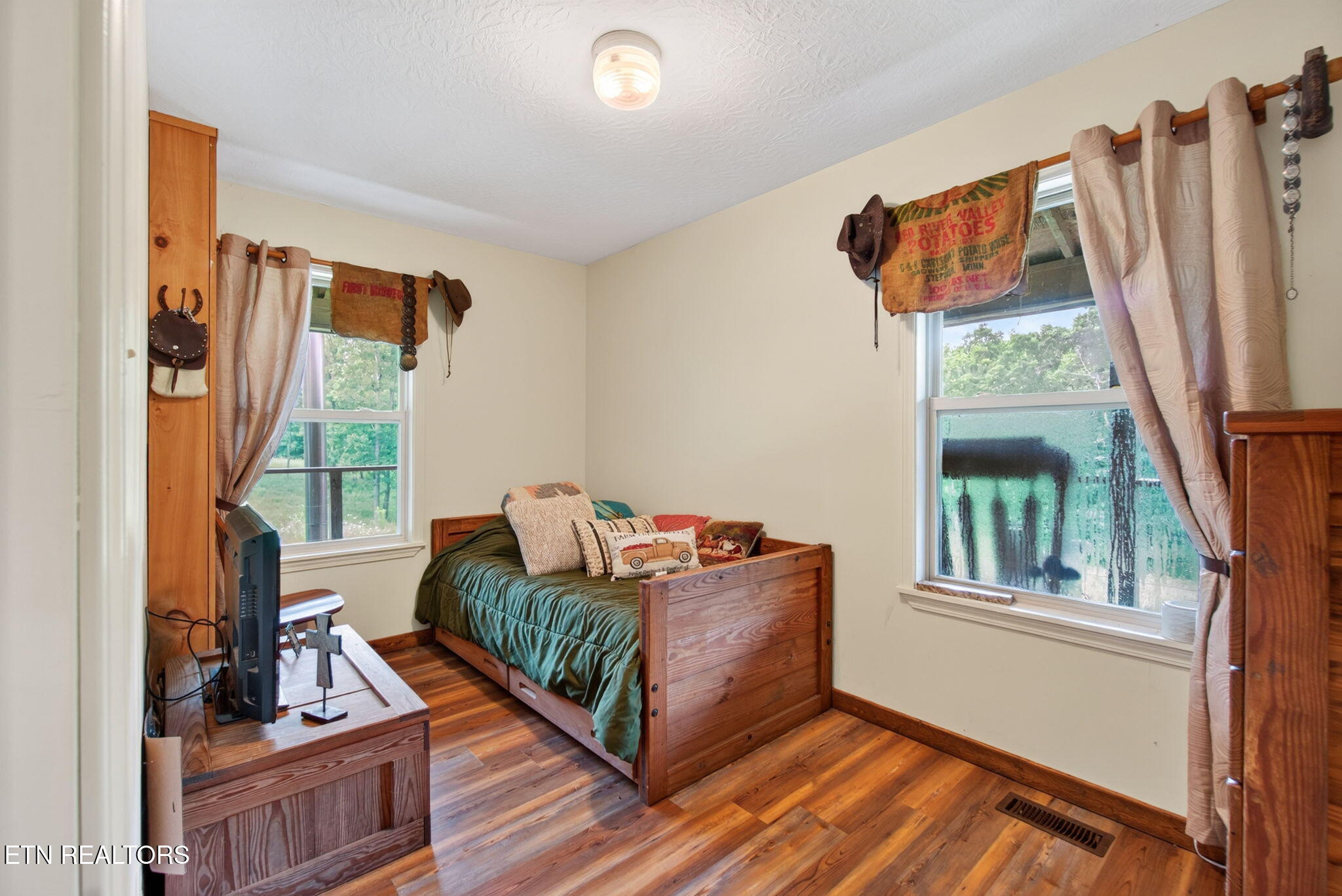 513 Valley Ridge Road Jamestown TN 38556