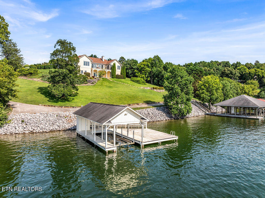 1325 Windridge Road Friendsville TN 37737