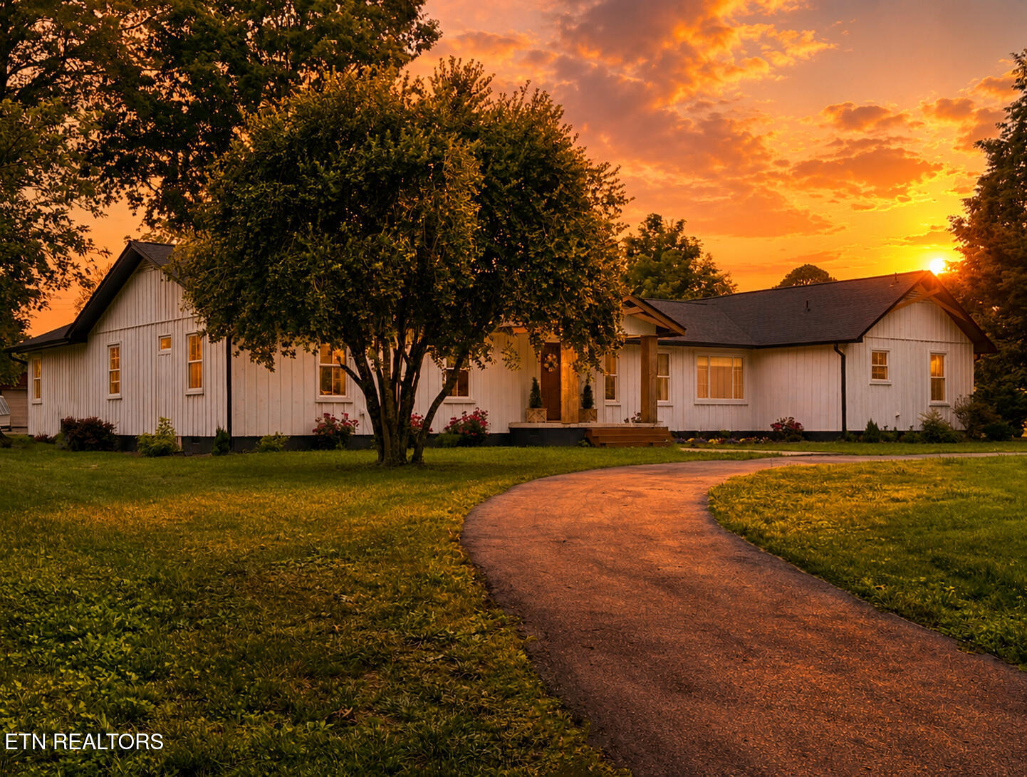 266 Carolina Avenue Delano TN 37325