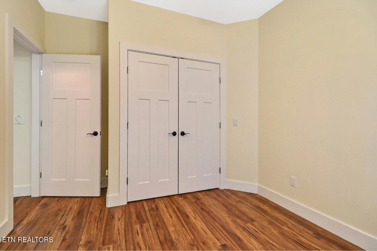 123 Leinster Lane Crossville TN 38558