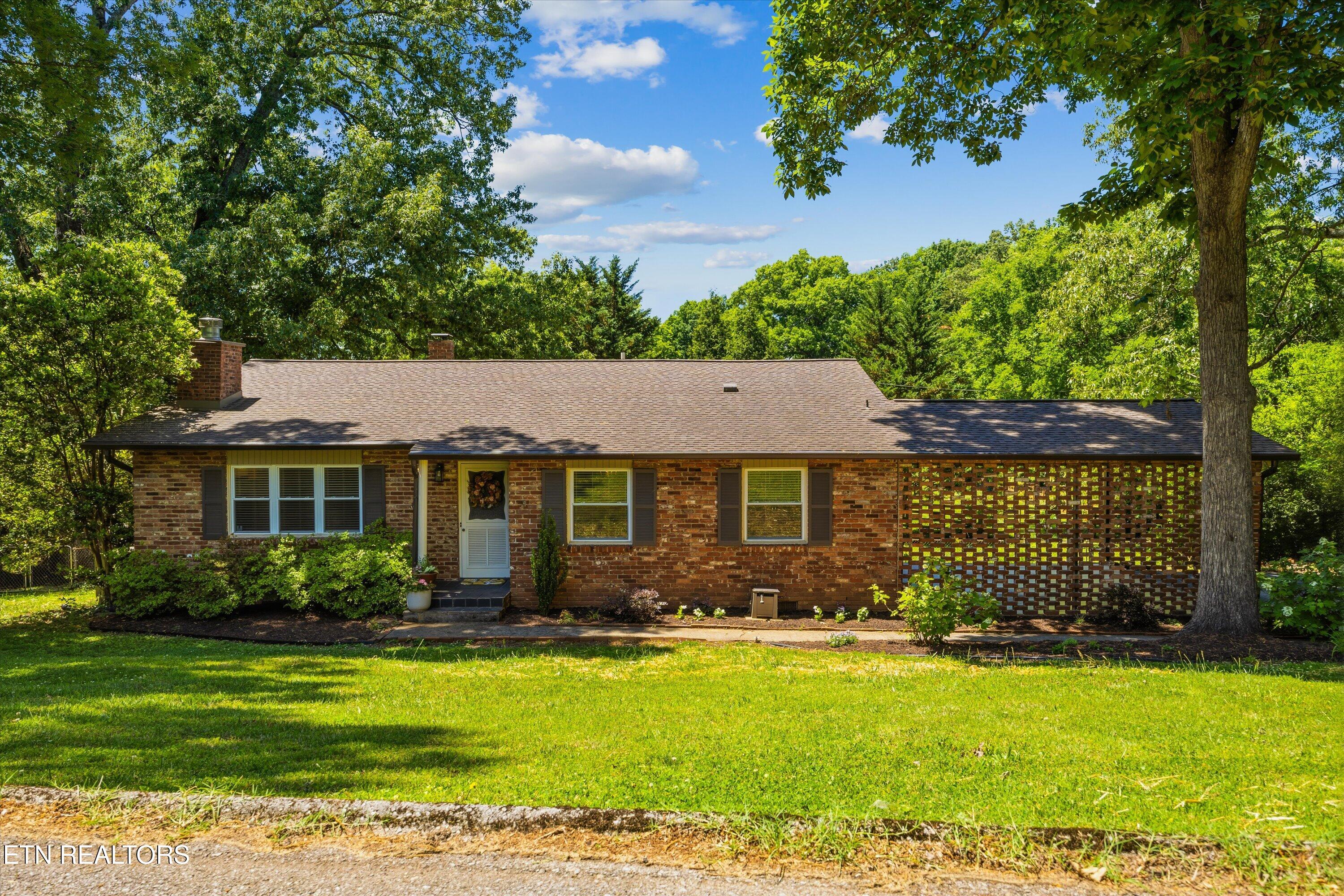 1605 Arbor Vitea Drive Knoxville TN 37919