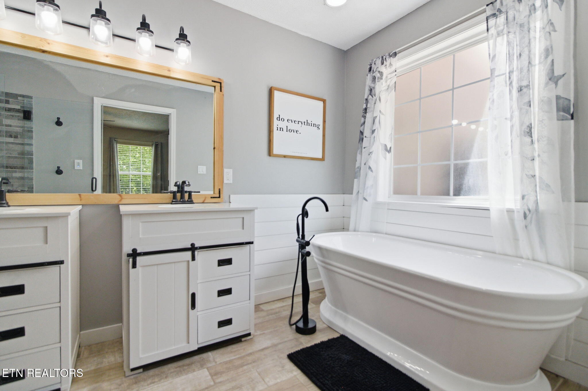 708 New Clear Branch Road Rocky Top TN 37769
