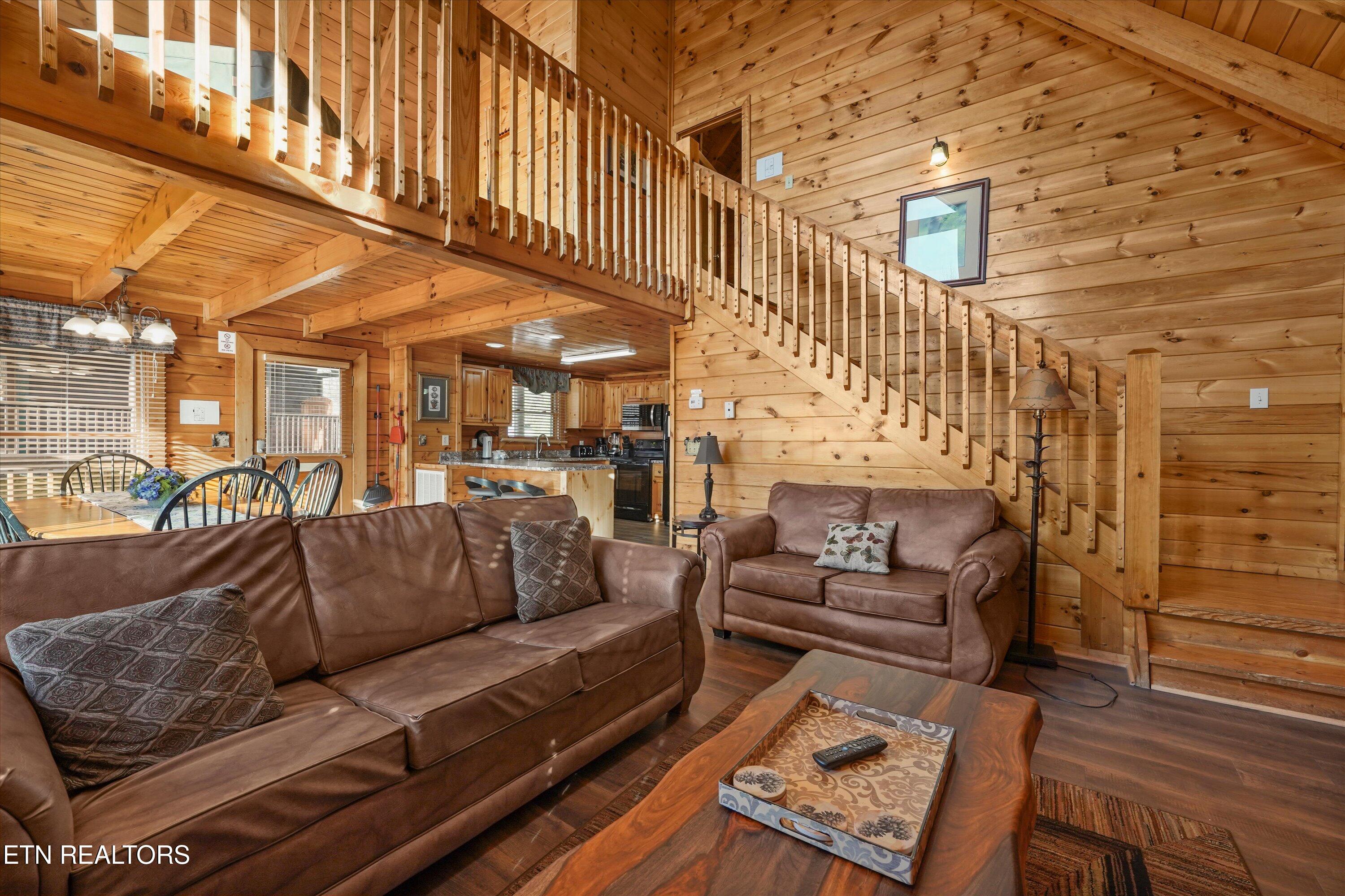 4449 Forest Vista Way Pigeon Forge TN 37863