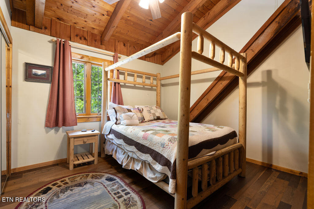 302 Beech Branch Road Gatlinburg TN 37738