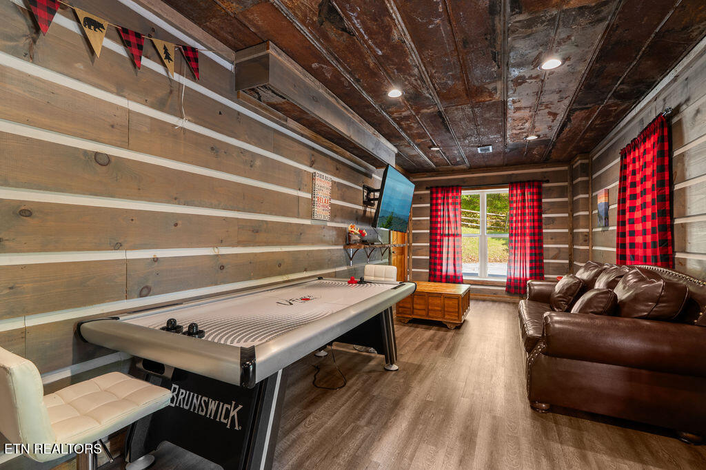 302 Beech Branch Road Gatlinburg TN 37738