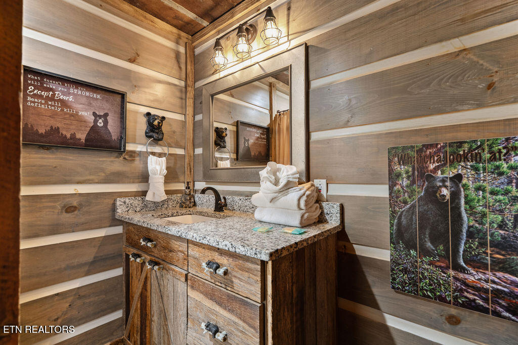 302 Beech Branch Road Gatlinburg TN 37738