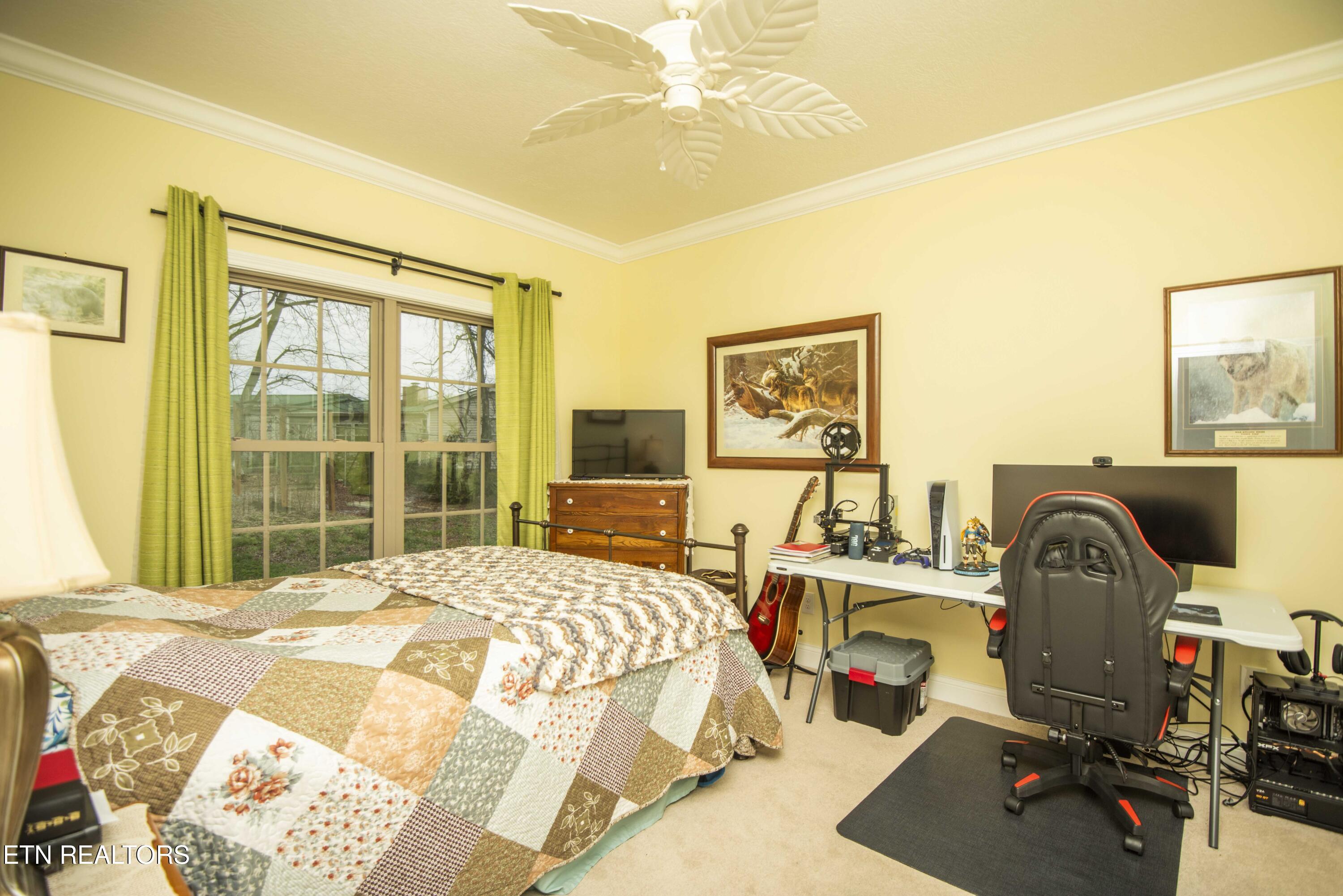 1435 Instrumental Avenue Sevierville TN 37876