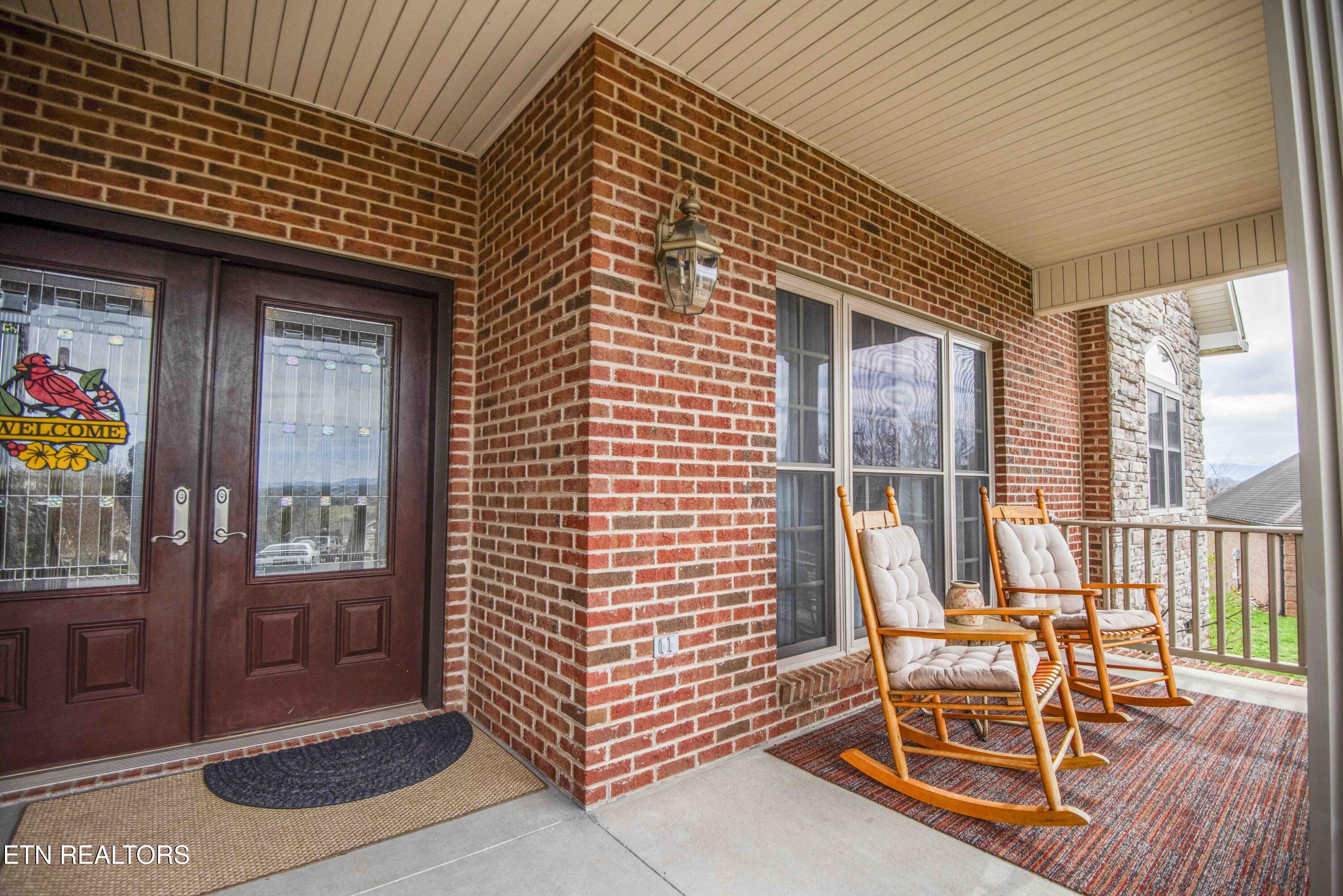 1435 Instrumental Avenue Sevierville TN 37876