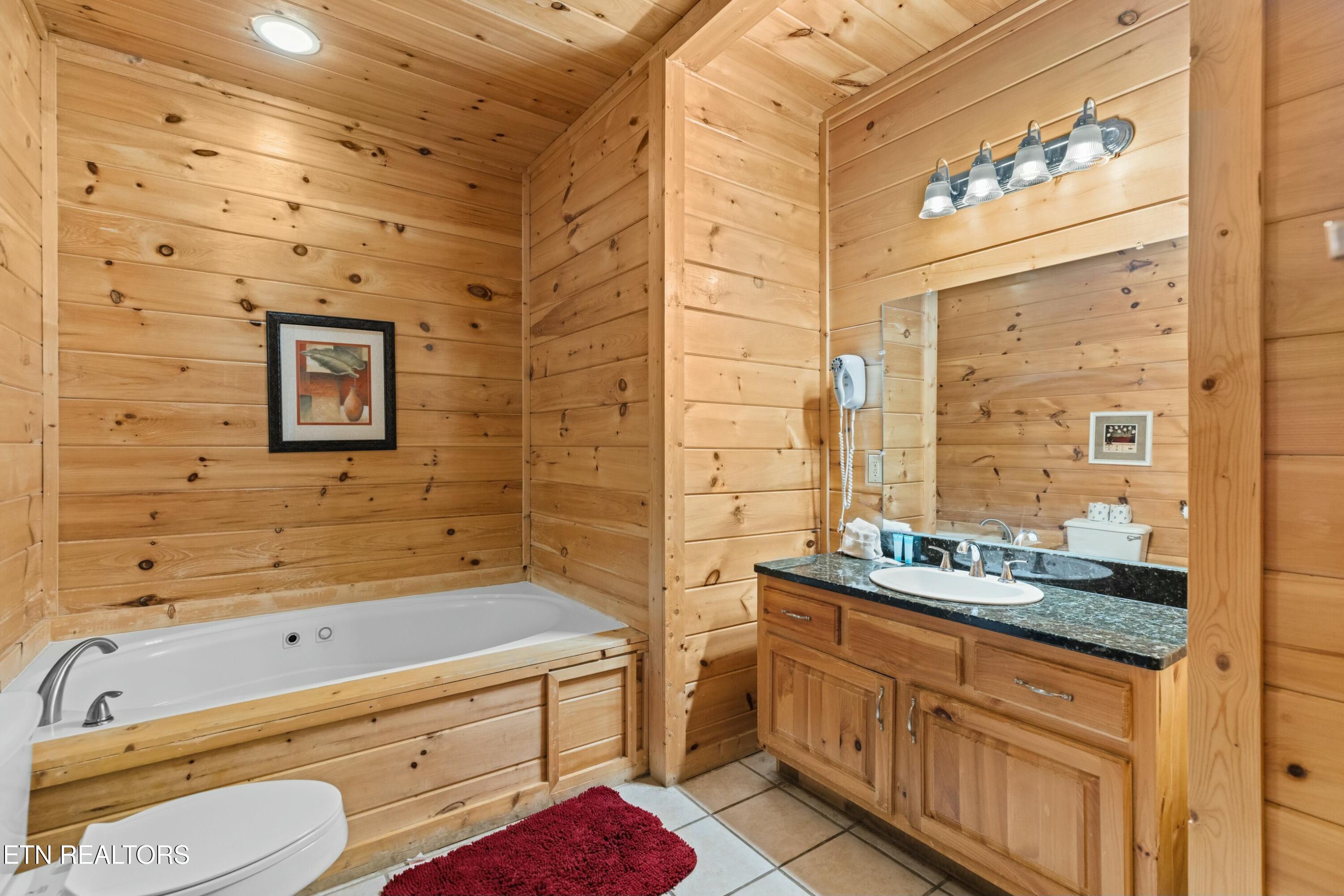 950 Black Bear Cub Way Sevierville TN 37862