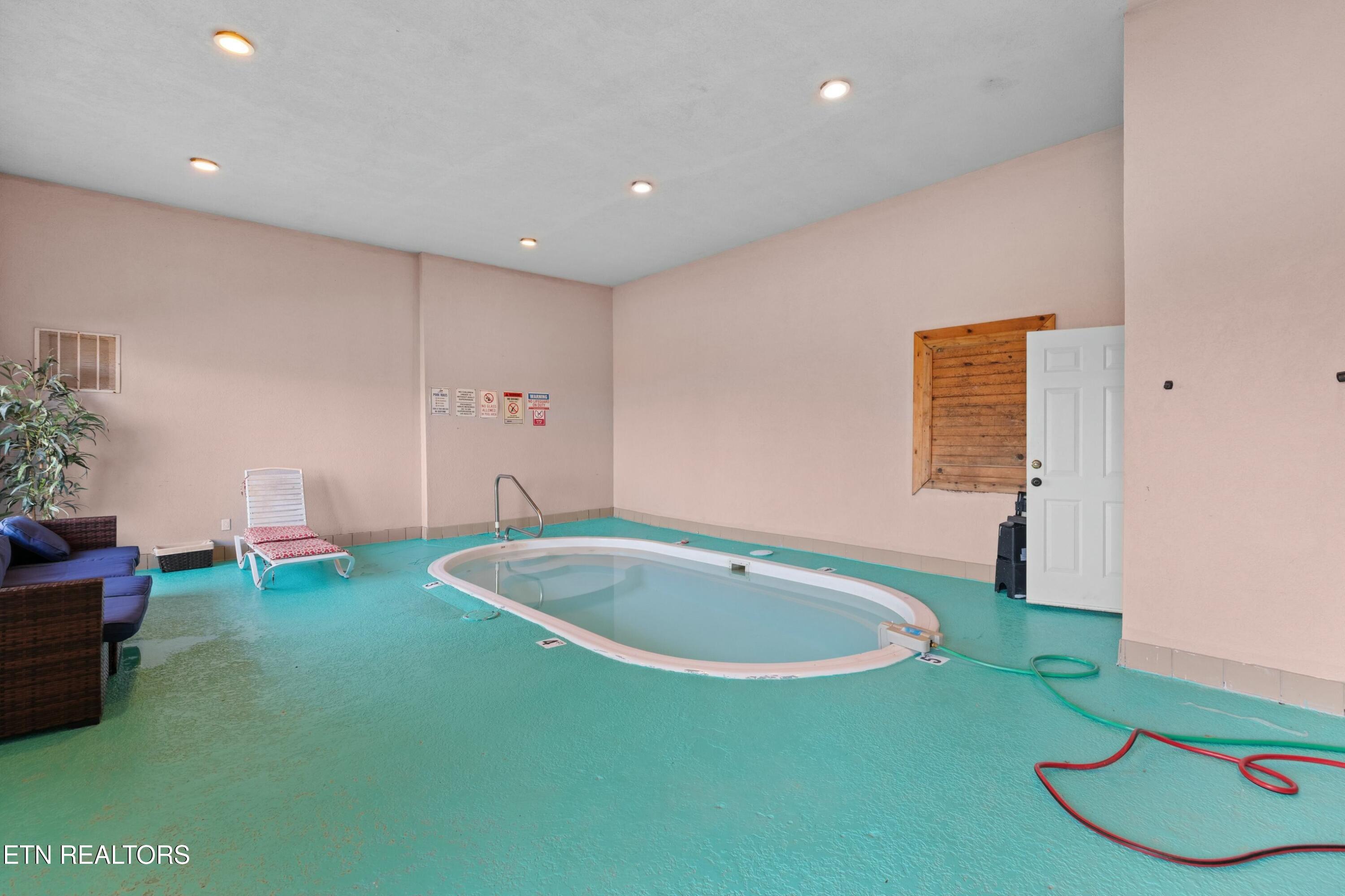 950 Black Bear Cub Way Sevierville TN 37862