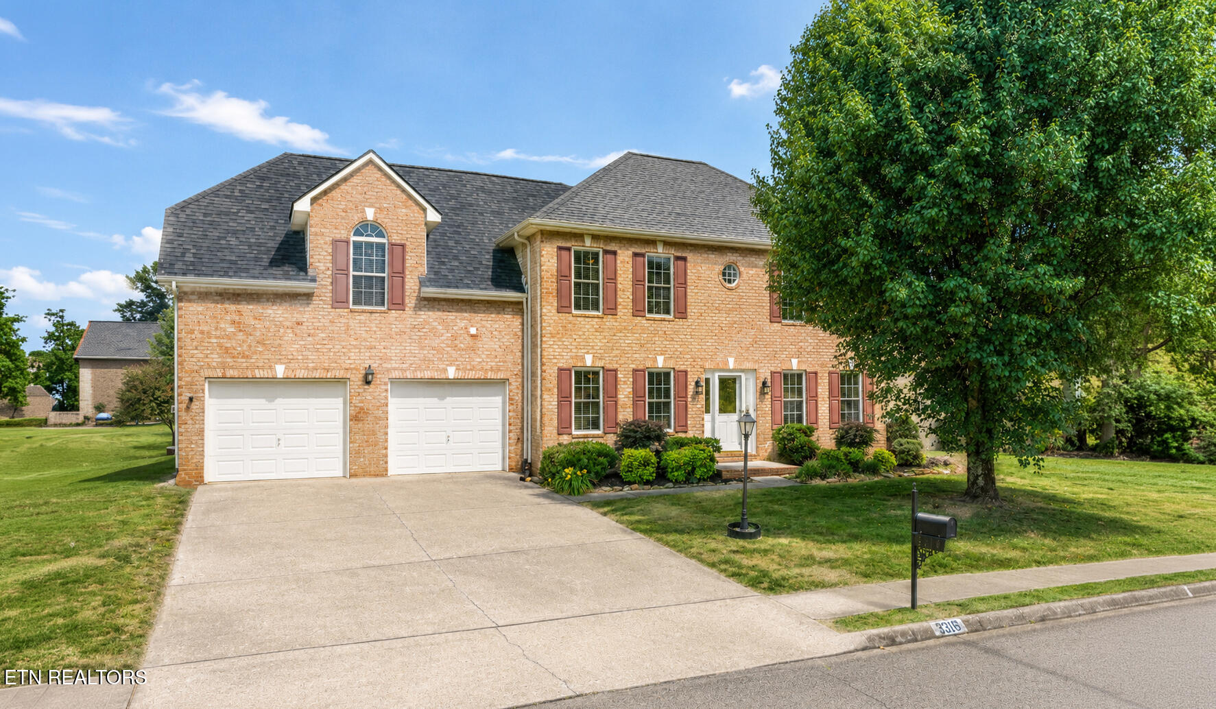 3318 Spindletop Court Knoxville TN 37938
