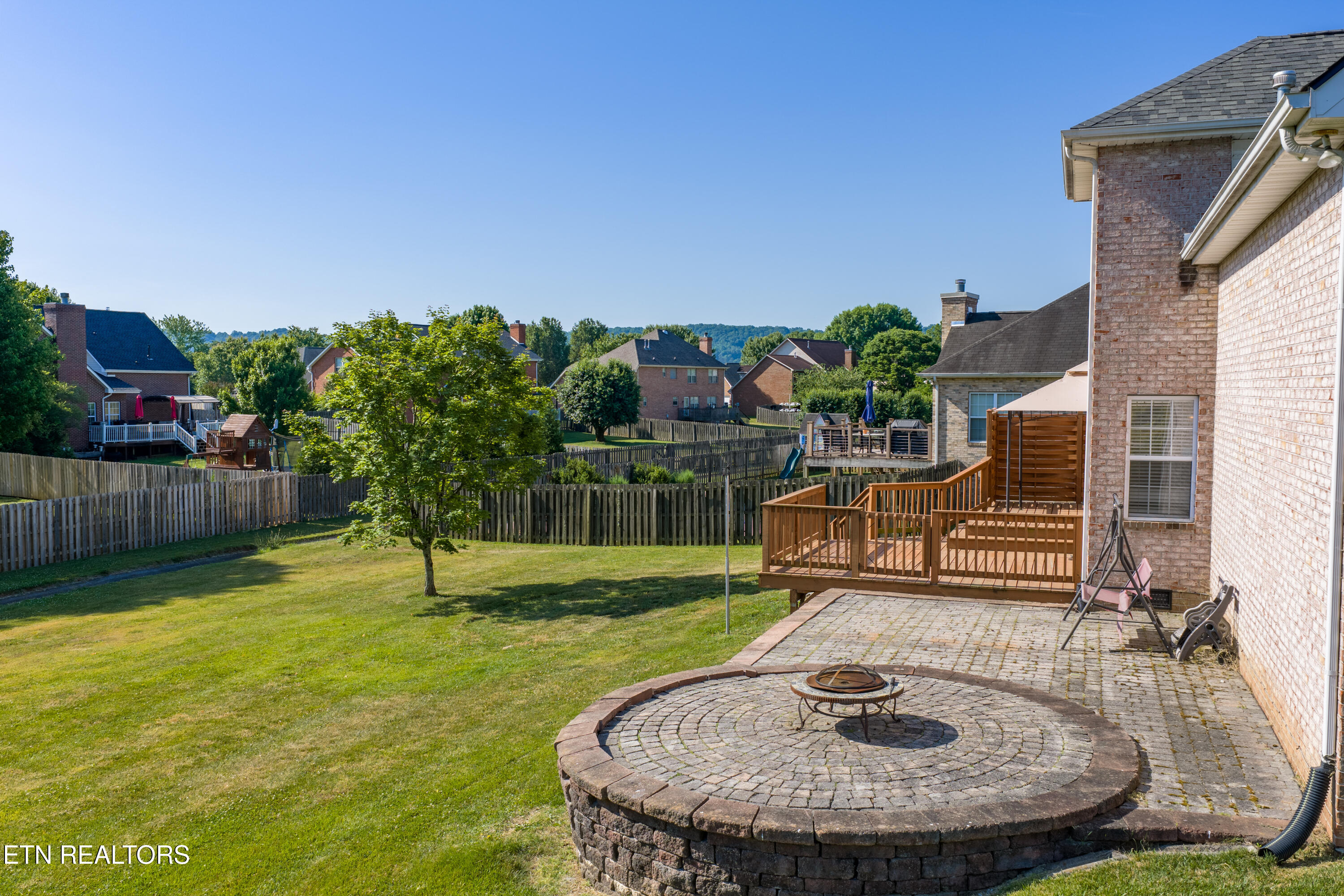 3318 Spindletop Court Knoxville TN 37938