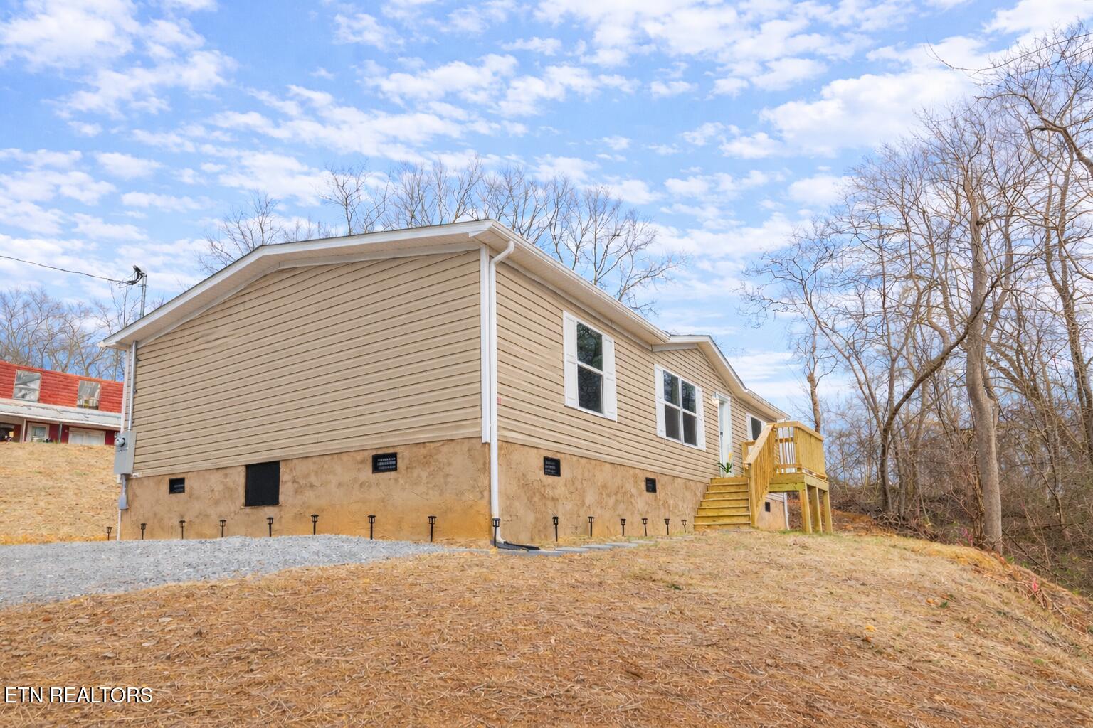 264 Harvest Street Newport TN 37821