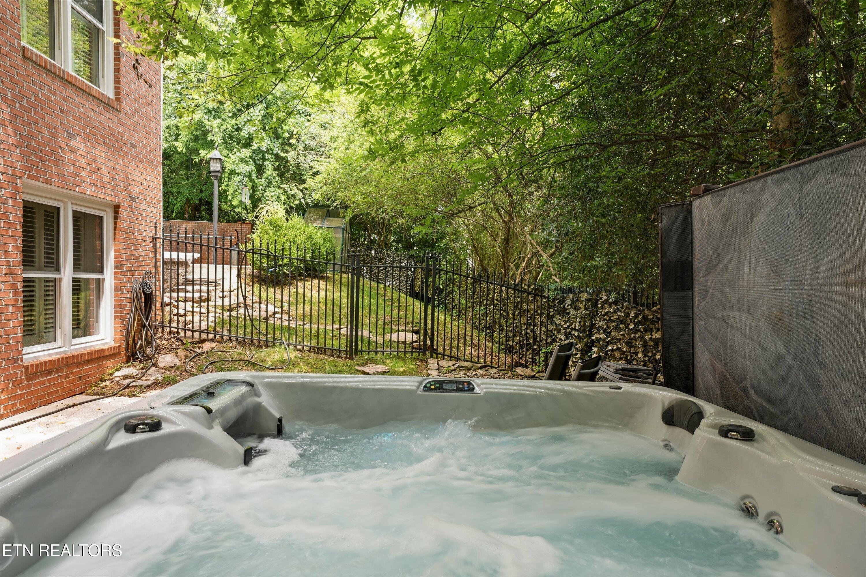 404 Doublehead Lane Knoxville TN 37909