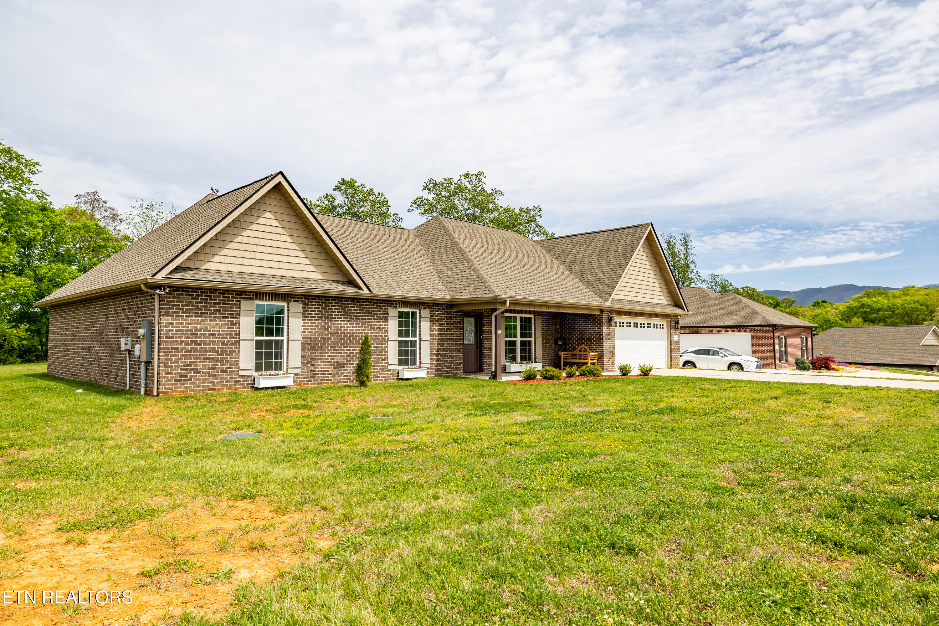 1920 Griffitts Mill Circle Maryville TN 37803