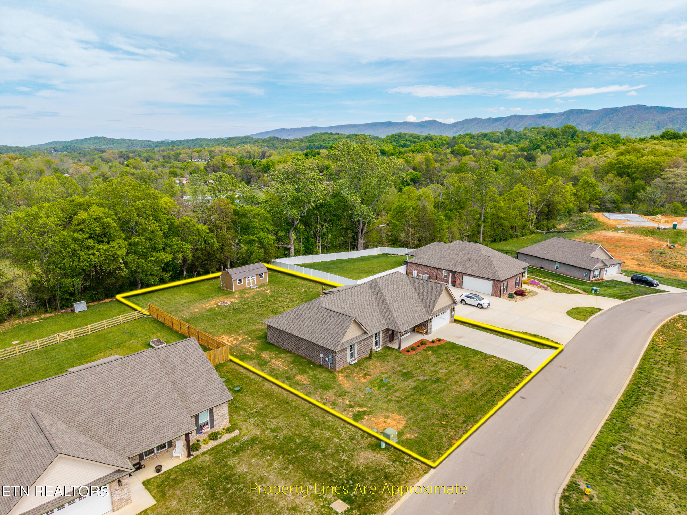 1920 Griffitts Mill Circle Maryville TN 37803