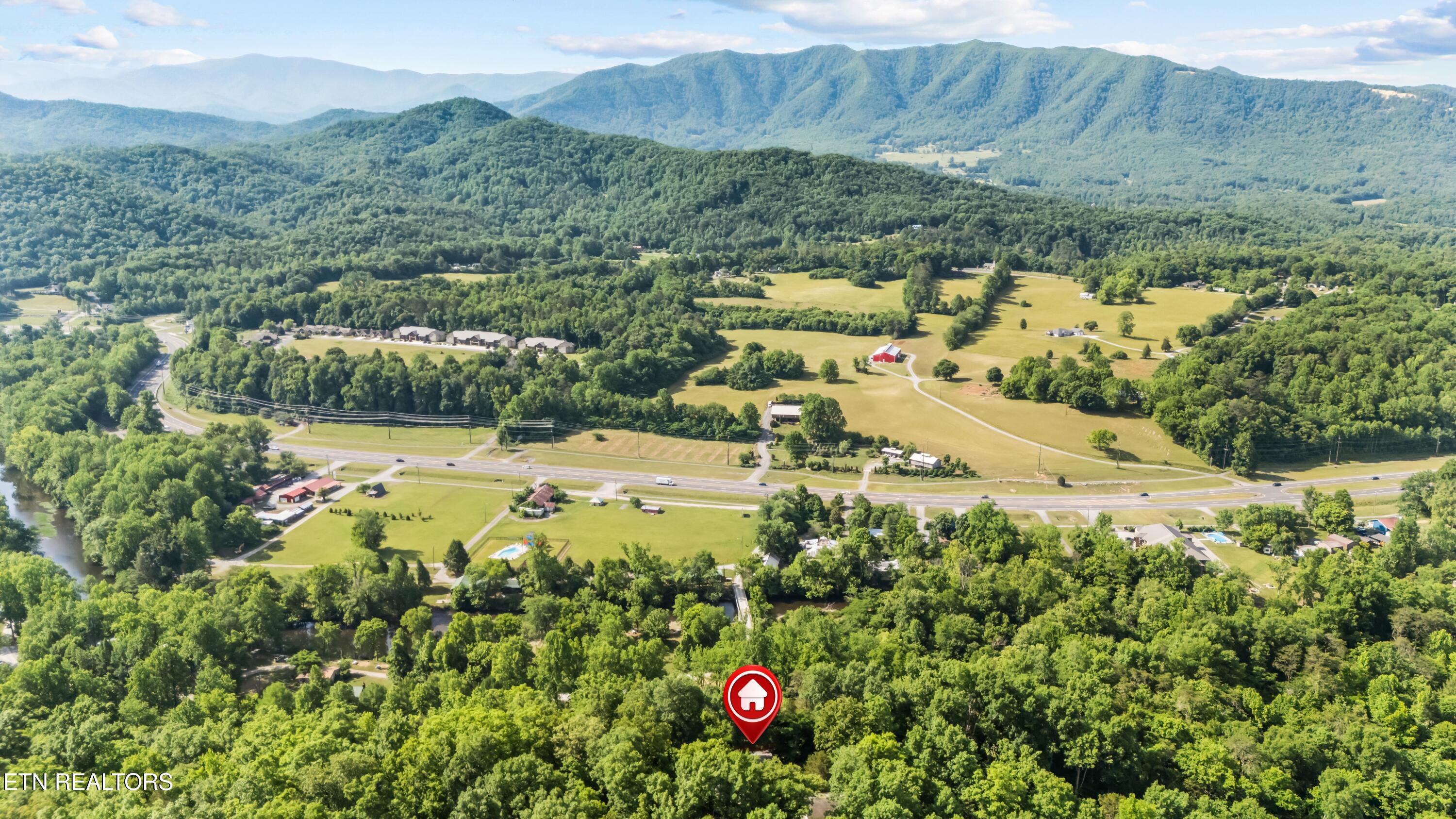 126 Johnson Mountain Way Townsend TN 37882