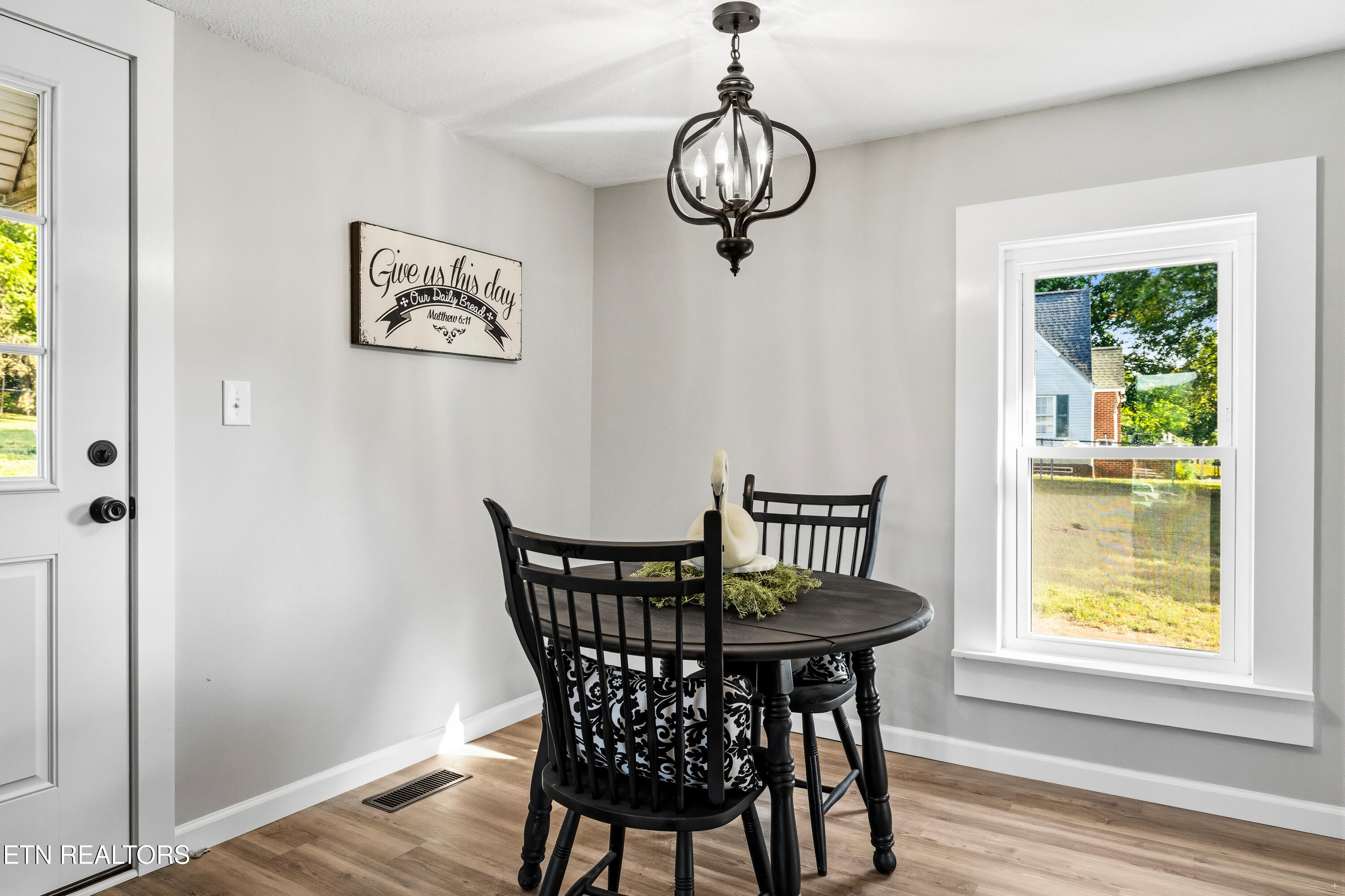 248 Hiway Drive Clinton TN 37716