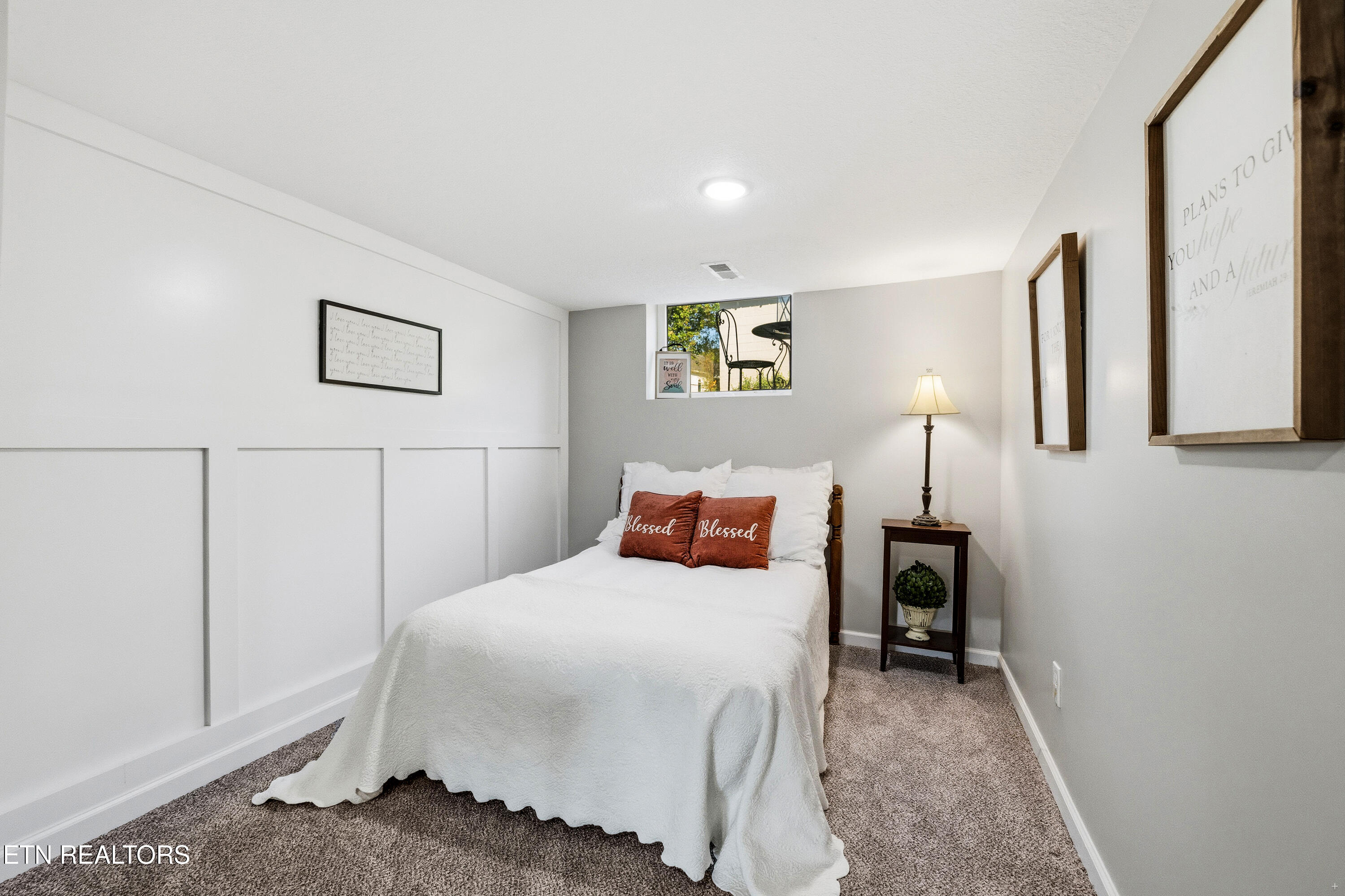 248 Hiway Drive Clinton TN 37716