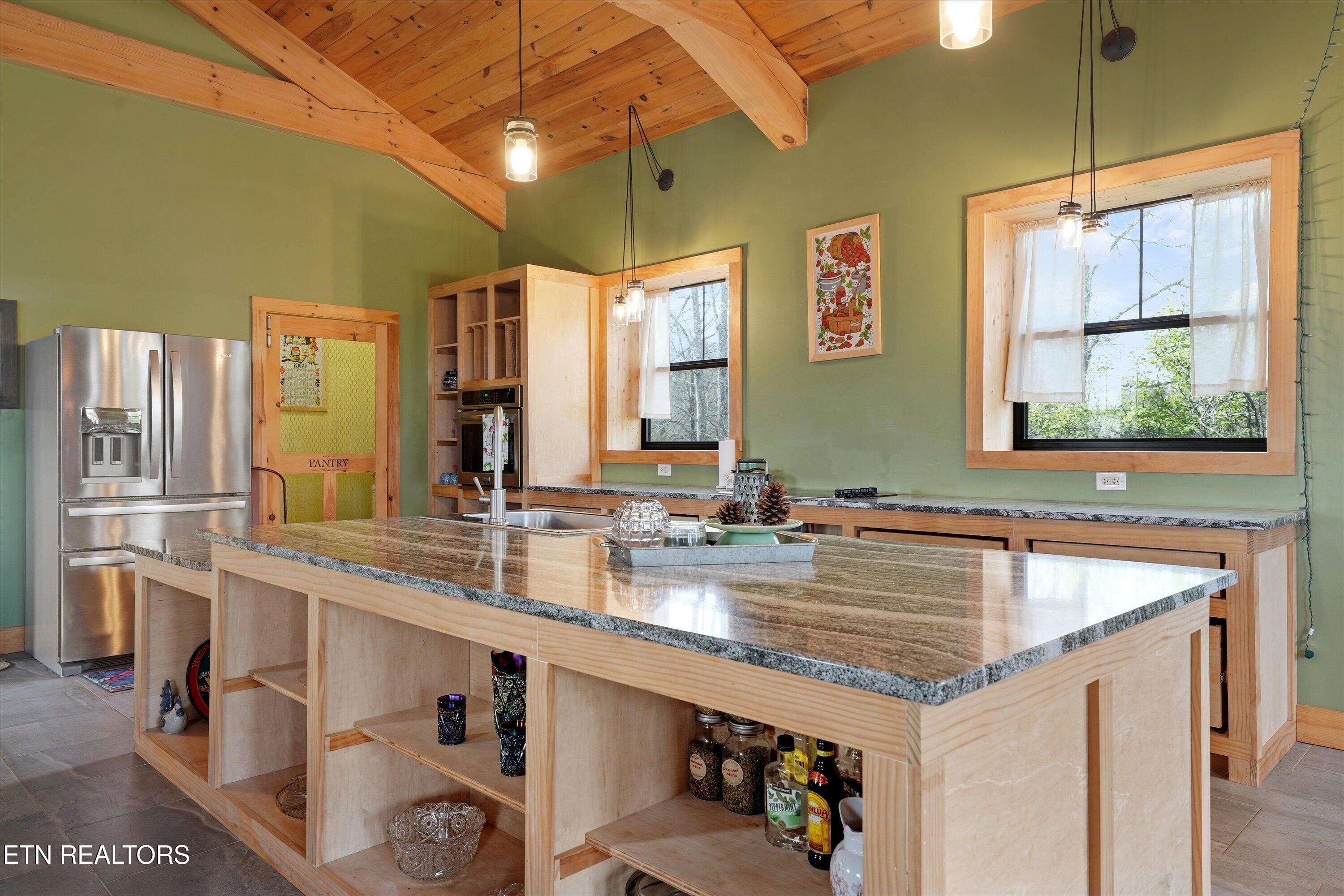 2649 Wildwood Road Dandridge TN 37725