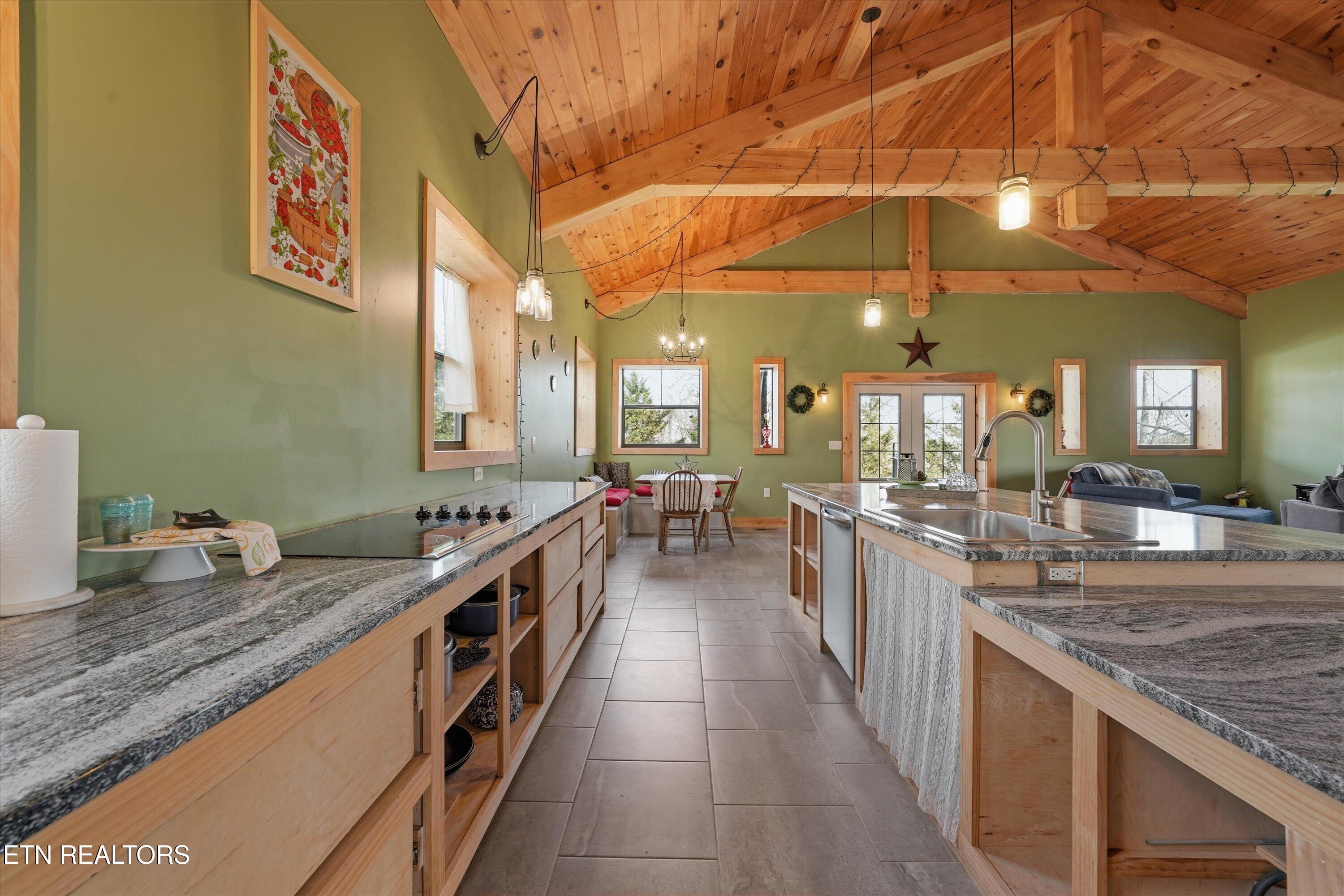 2649 Wildwood Road Dandridge TN 37725