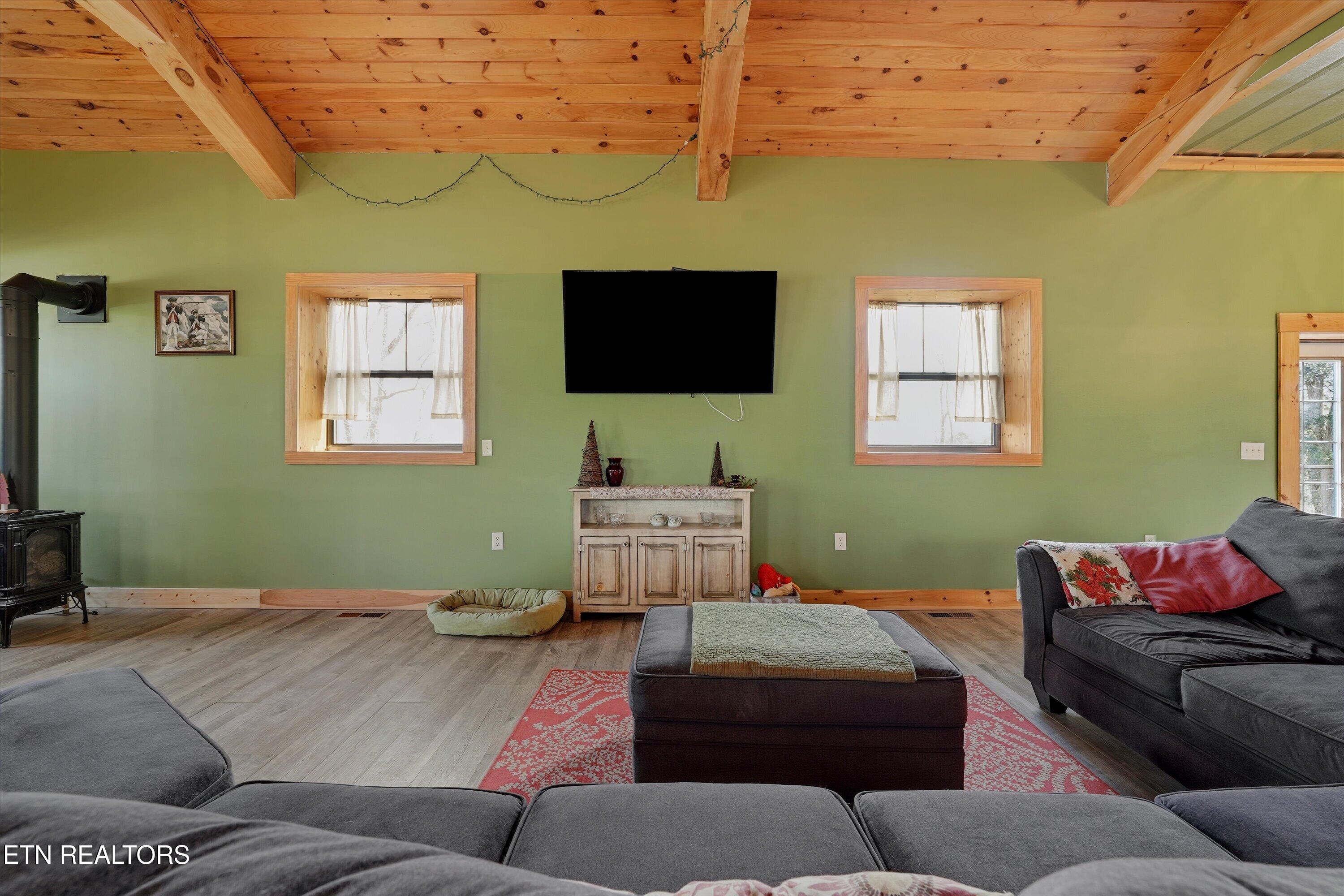 2649 Wildwood Road Dandridge TN 37725
