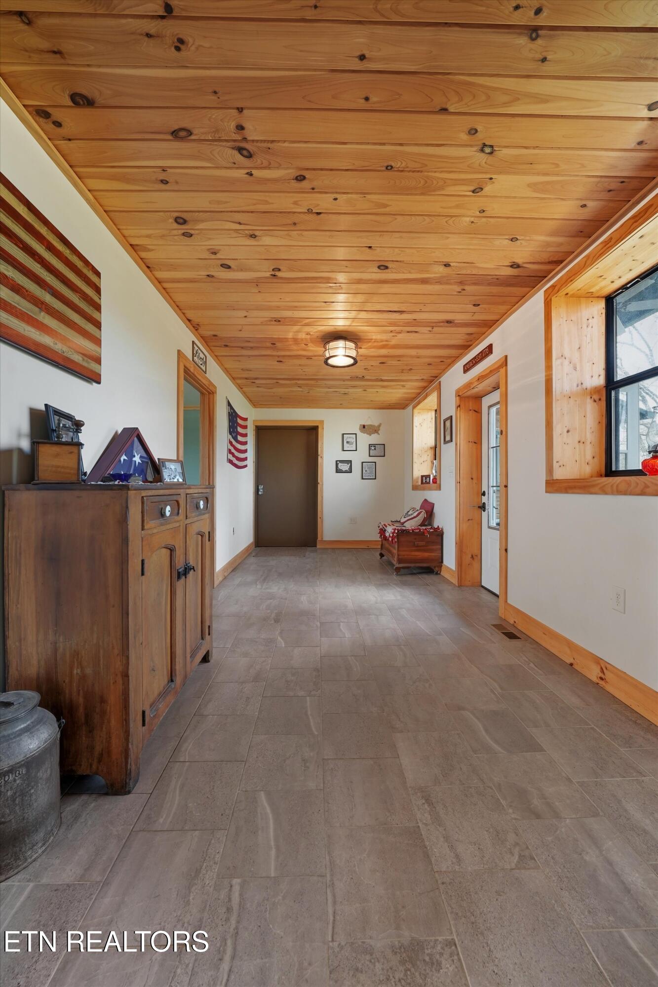 2649 Wildwood Road Dandridge TN 37725