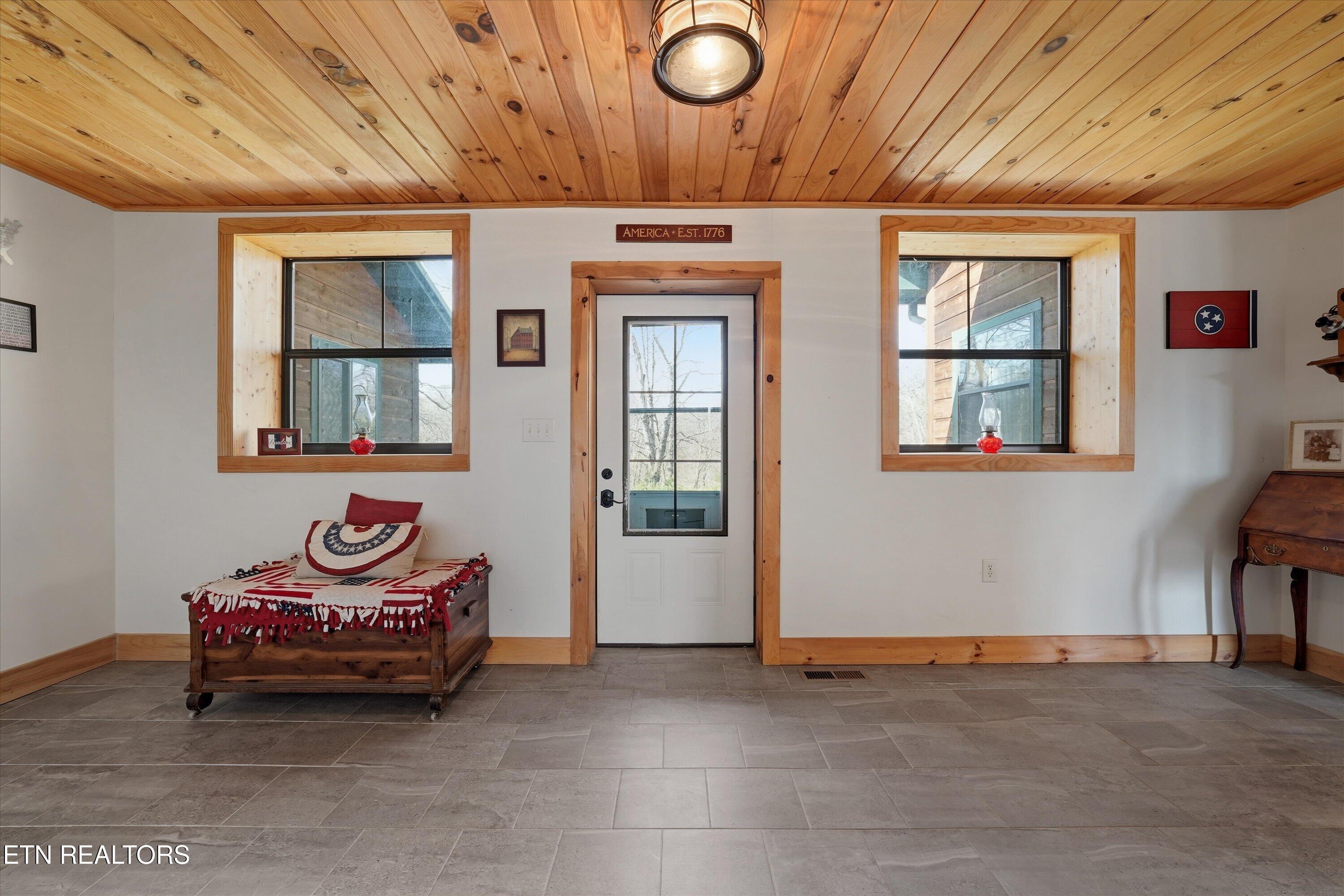 2649 Wildwood Road Dandridge TN 37725