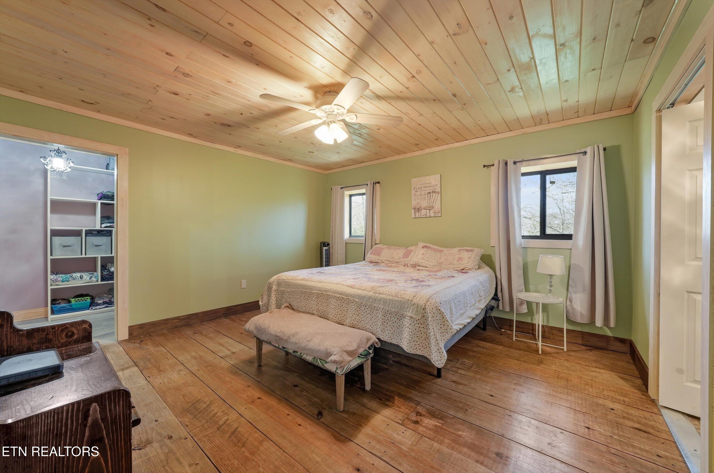 2649 Wildwood Road Dandridge TN 37725