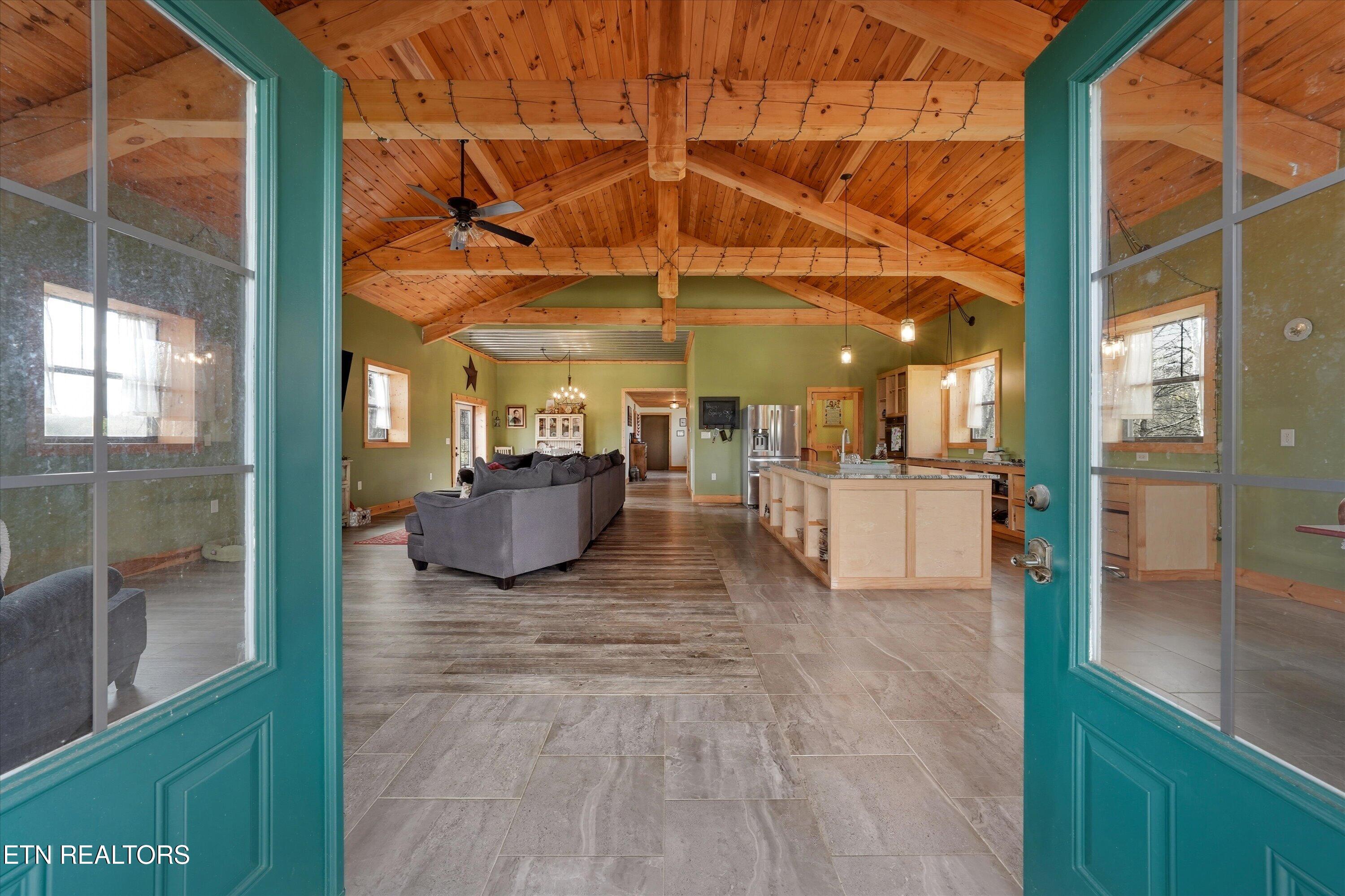 2649 Wildwood Road Dandridge TN 37725
