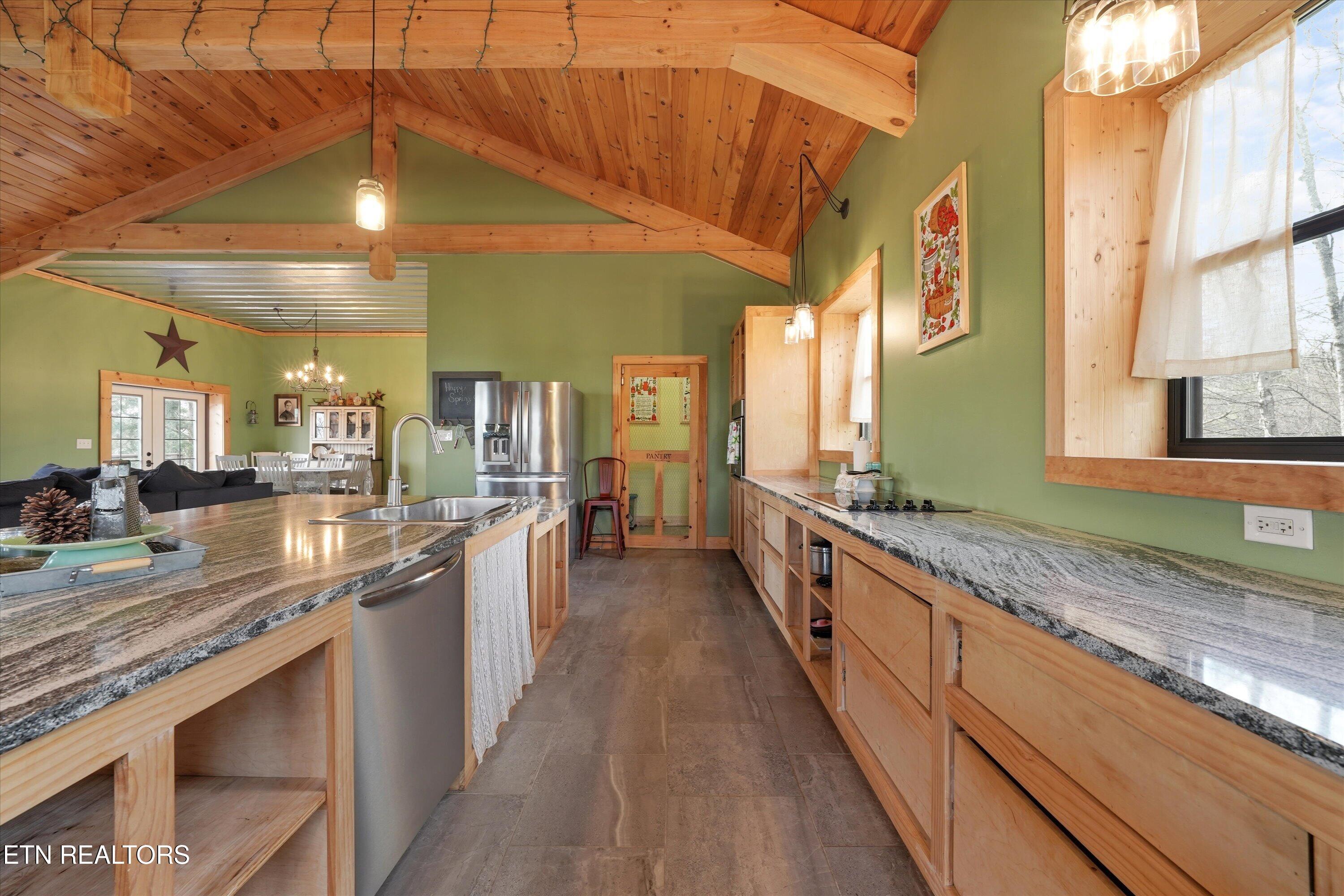 2649 Wildwood Road Dandridge TN 37725
