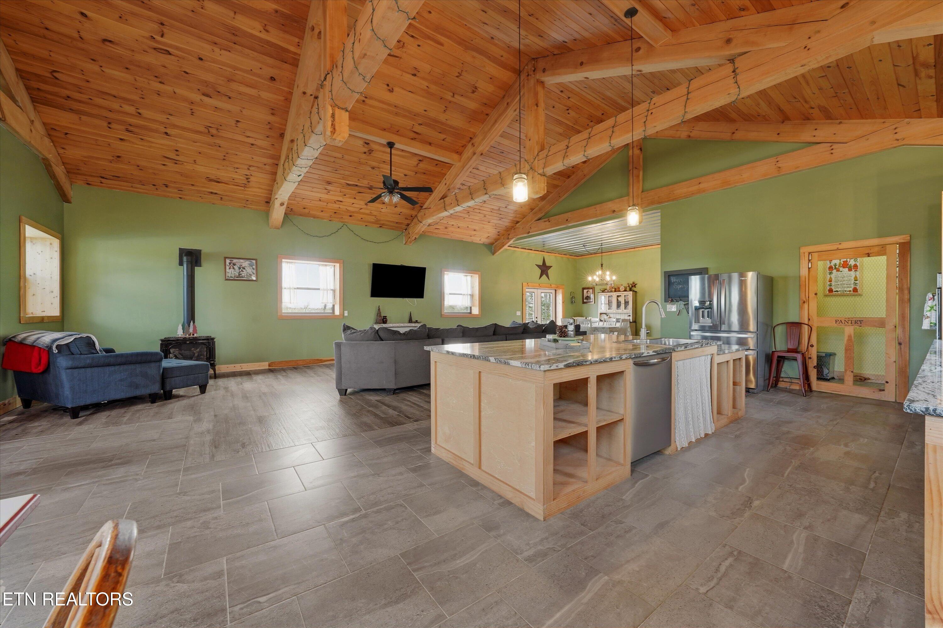 2649 Wildwood Road Dandridge TN 37725