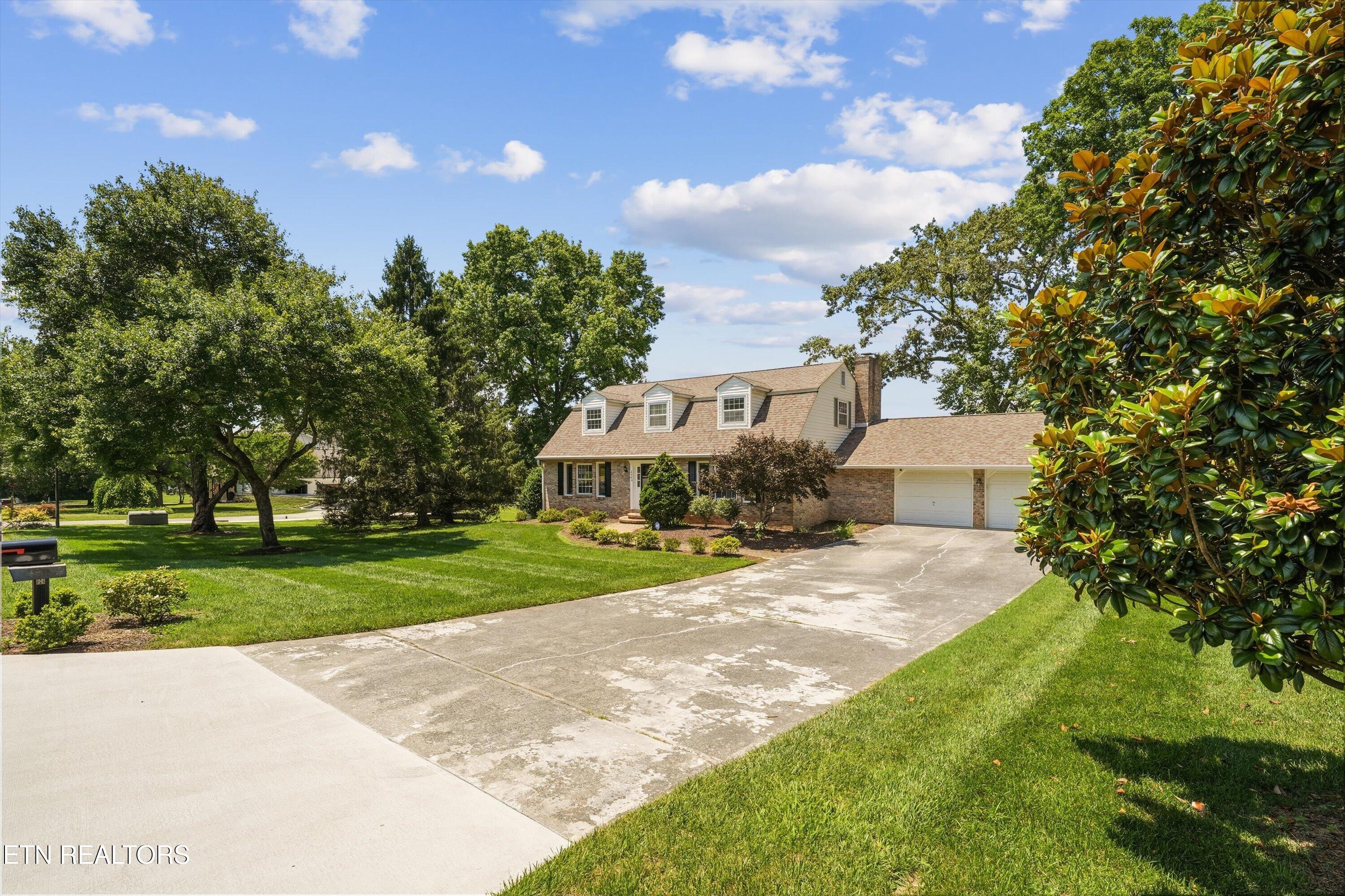 2345 Chesterfield Drive Maryville TN 37803
