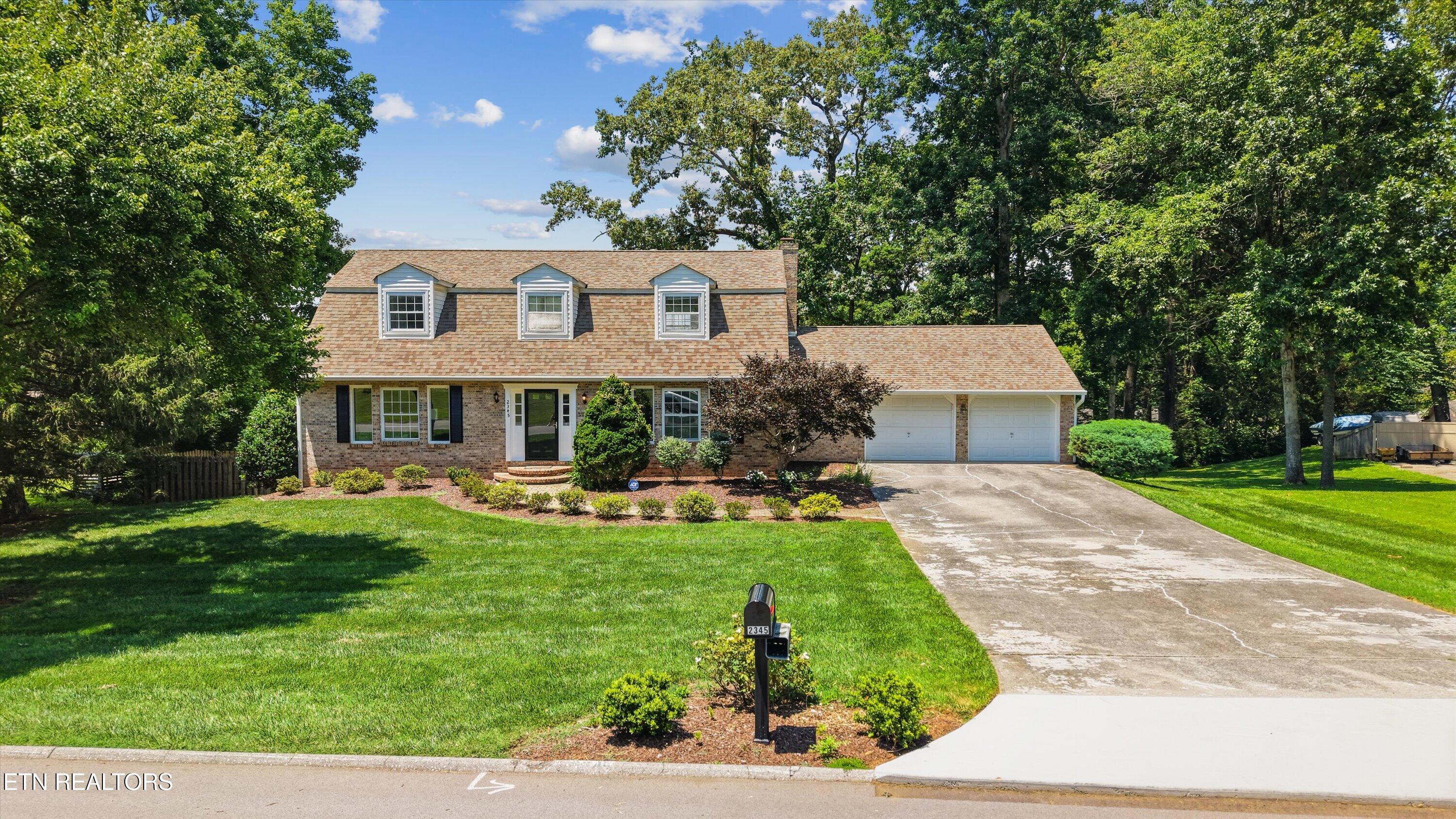 2345 Chesterfield Drive Maryville TN 37803