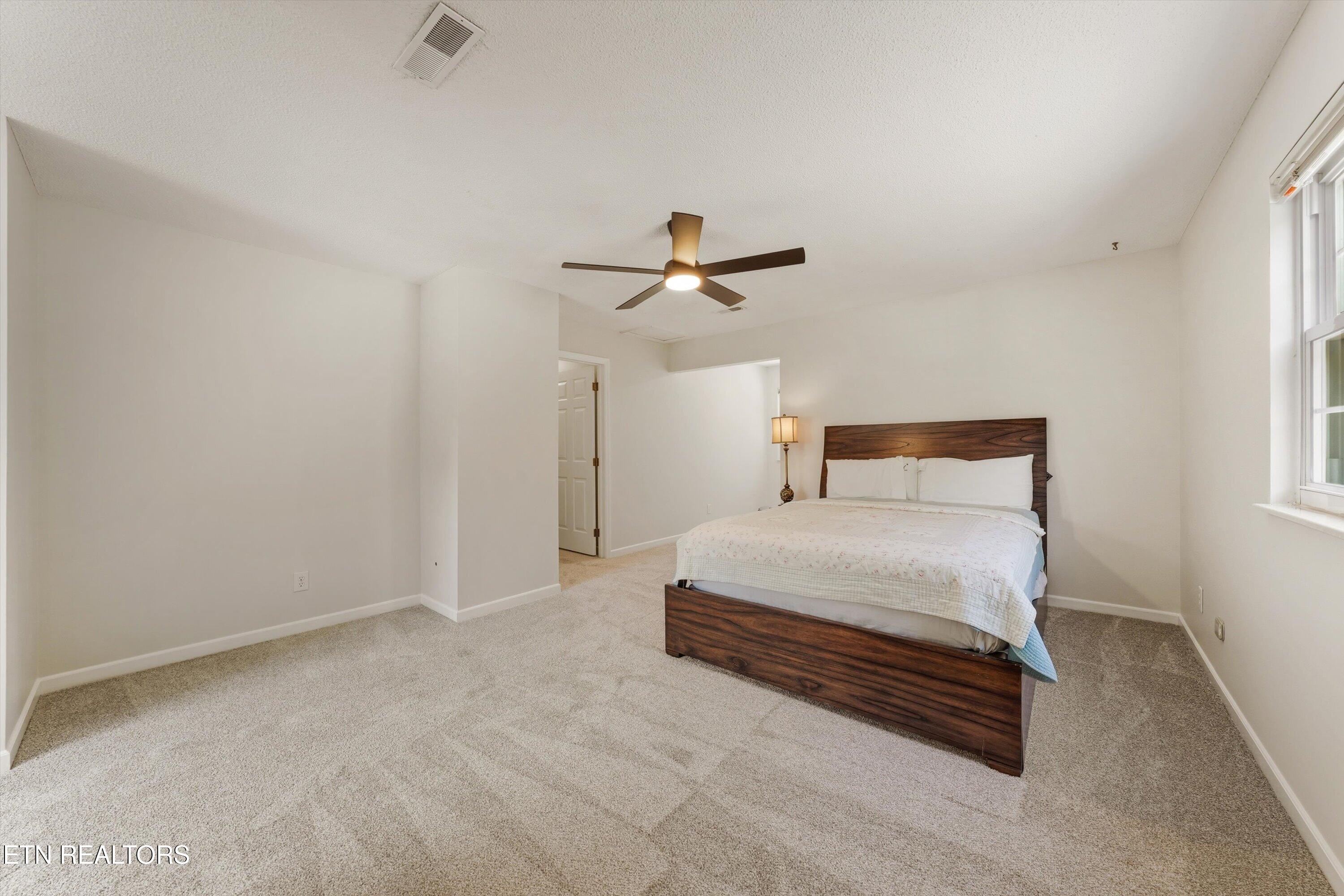 2345 Chesterfield Drive Maryville TN 37803