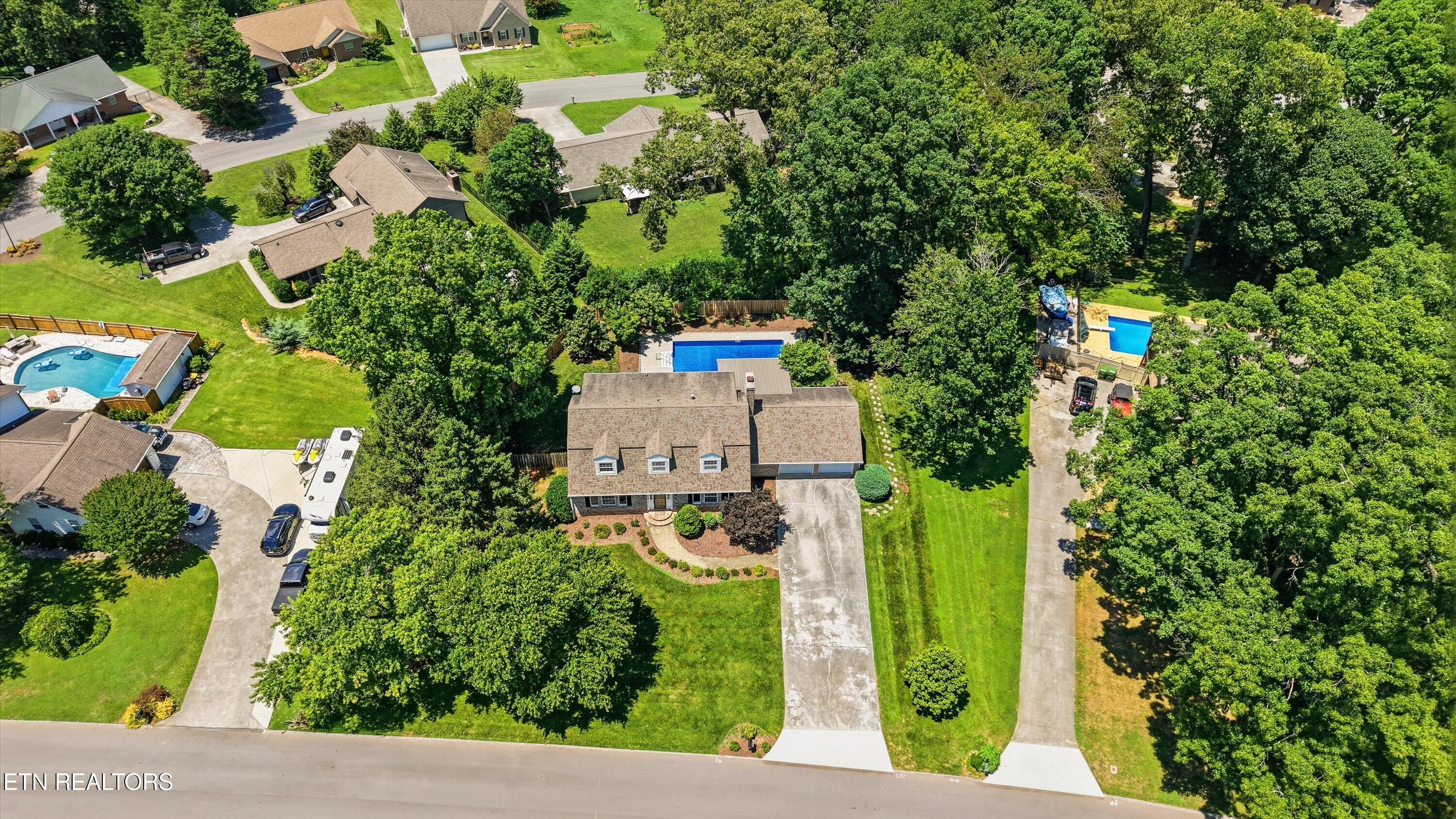 2345 Chesterfield Drive Maryville TN 37803