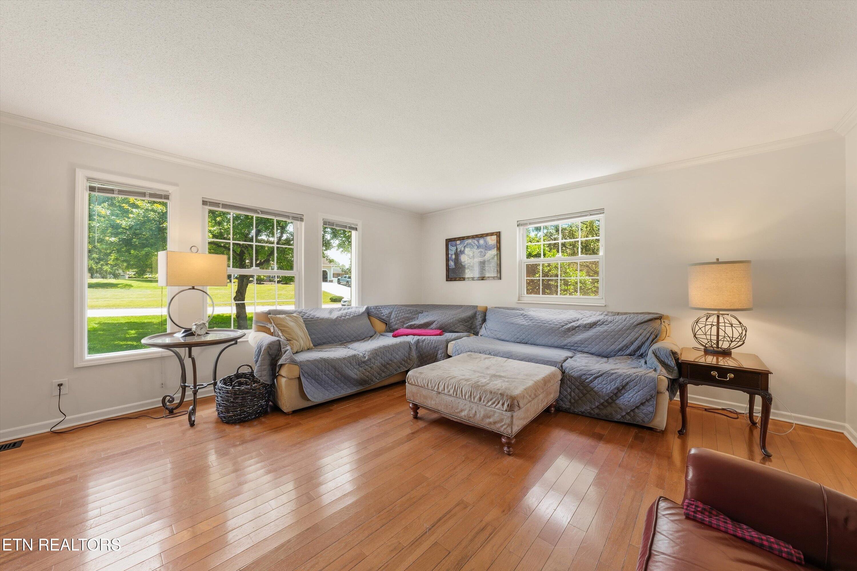 2345 Chesterfield Drive Maryville TN 37803