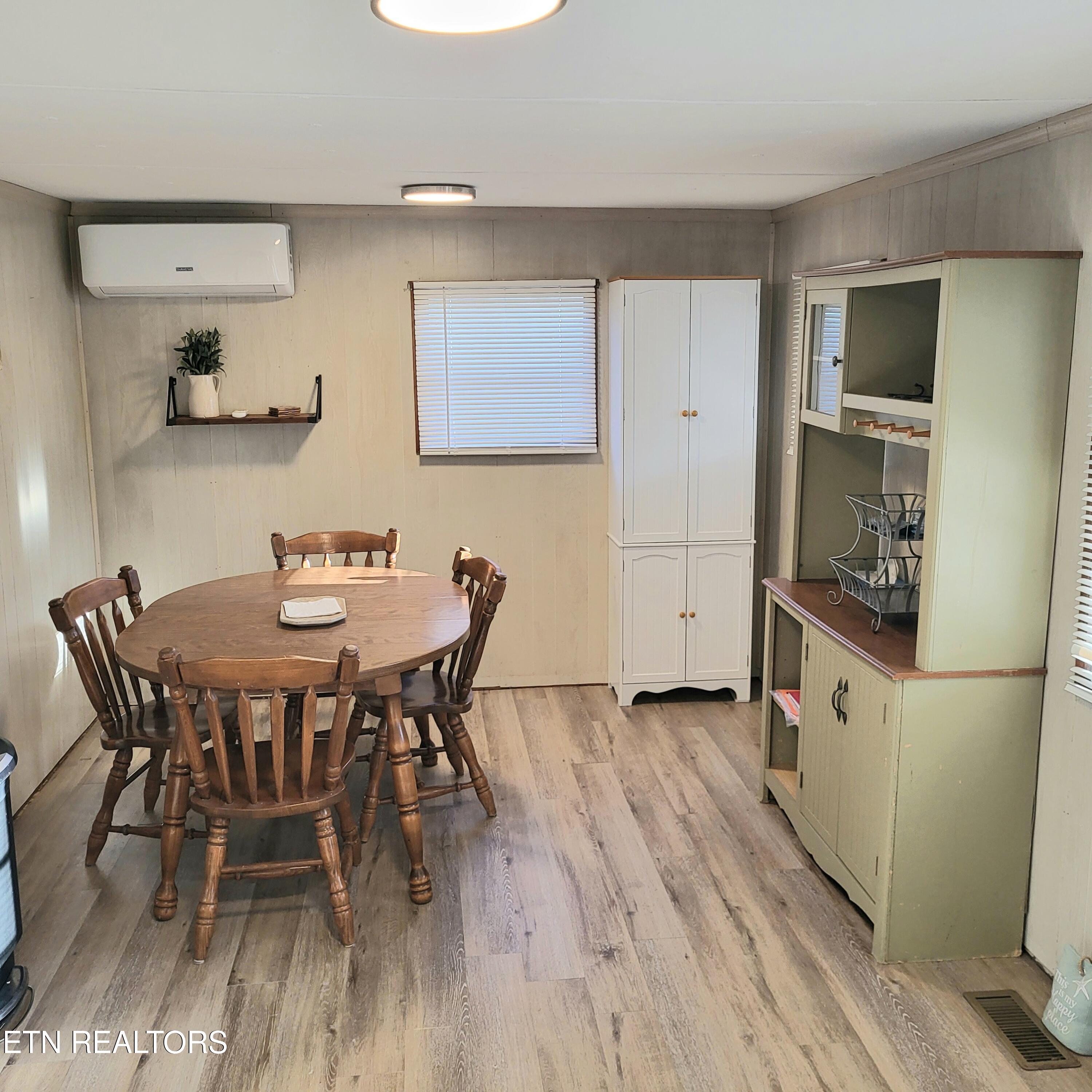 1542 Millstone Beach Road Dandridge TN 37725