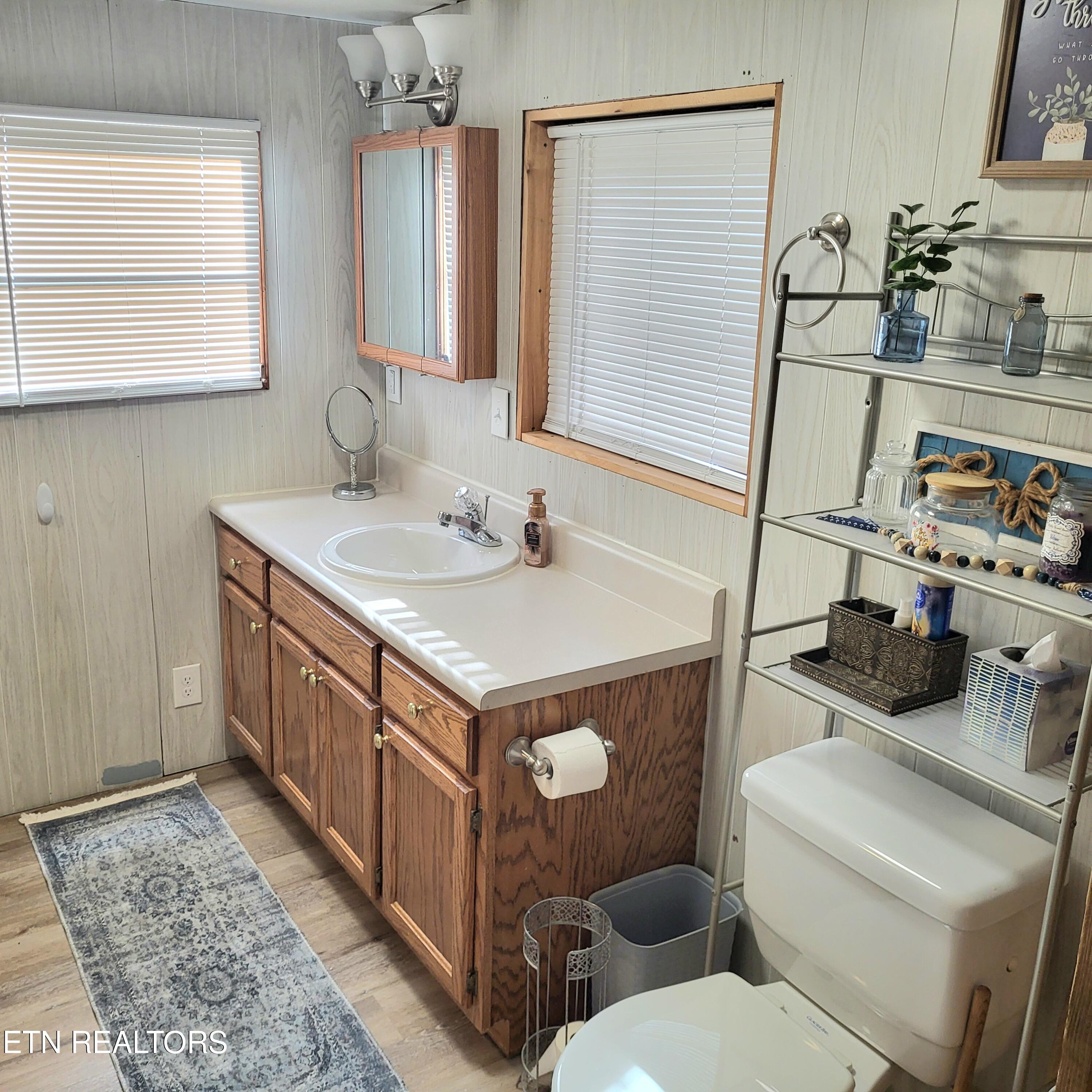 1542 Millstone Beach Road Dandridge TN 37725