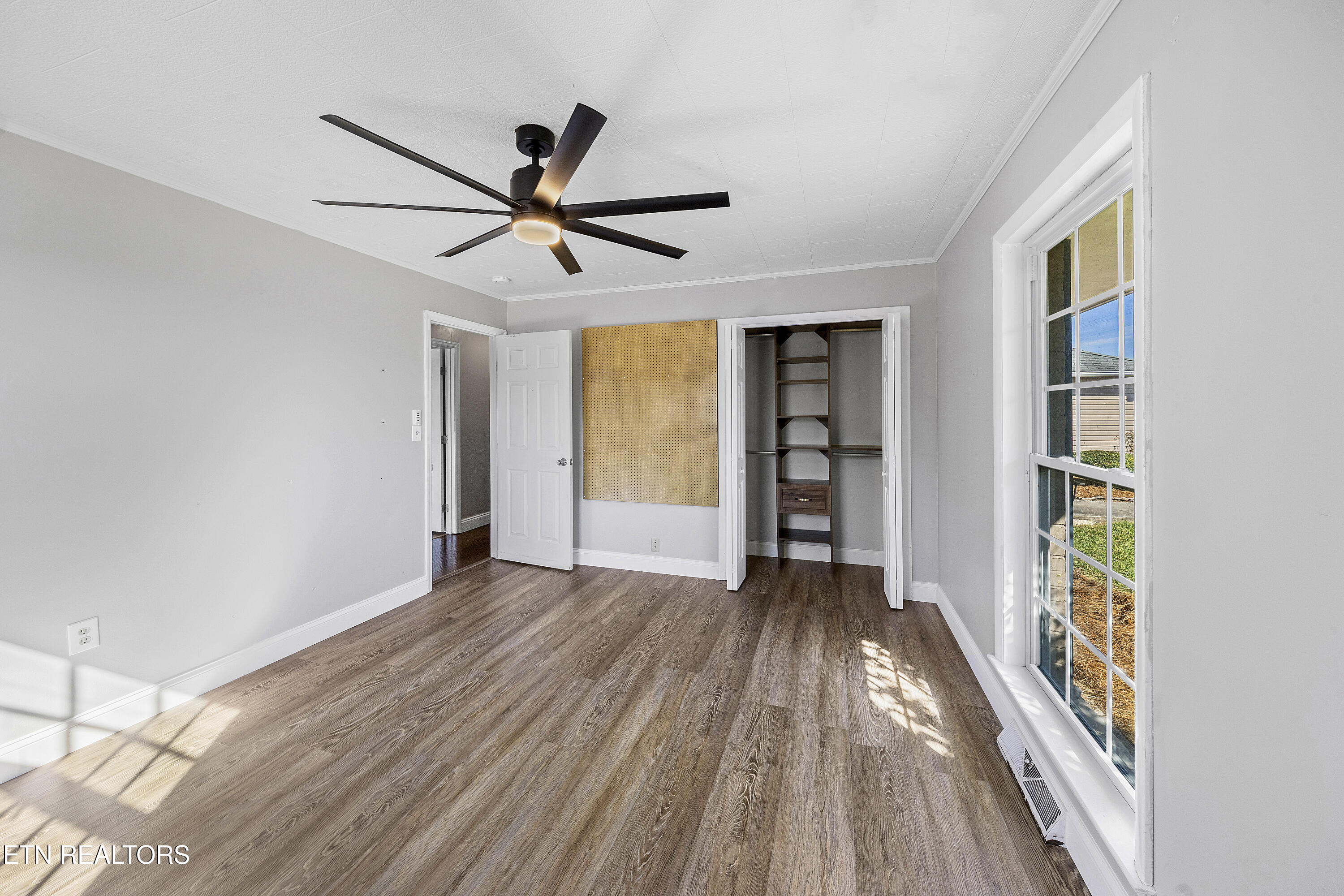 1882 Calloway Circle Lenoir City TN 37772