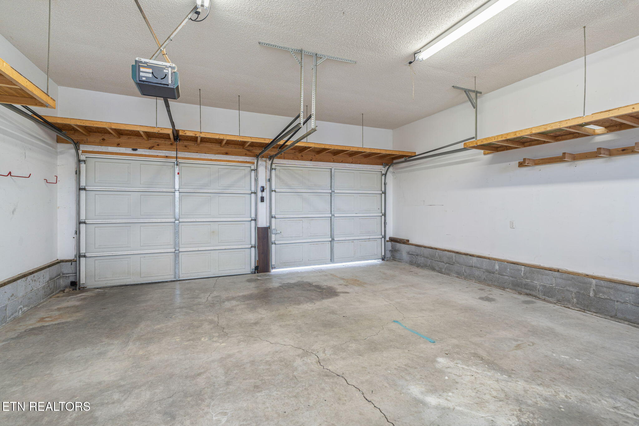 124 Abby Lane Jacksboro TN 37757