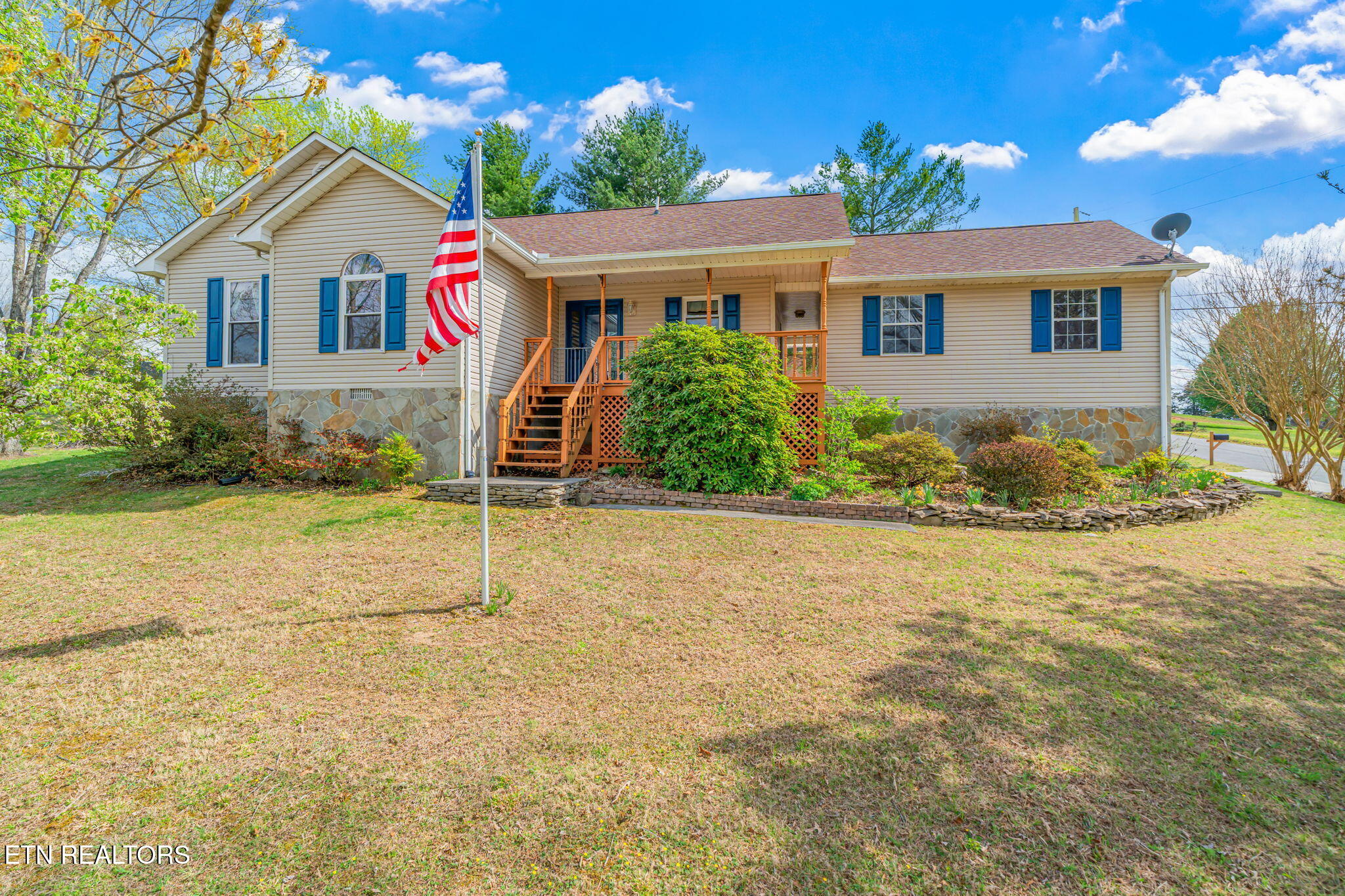 124 Abby Lane Jacksboro TN 37757