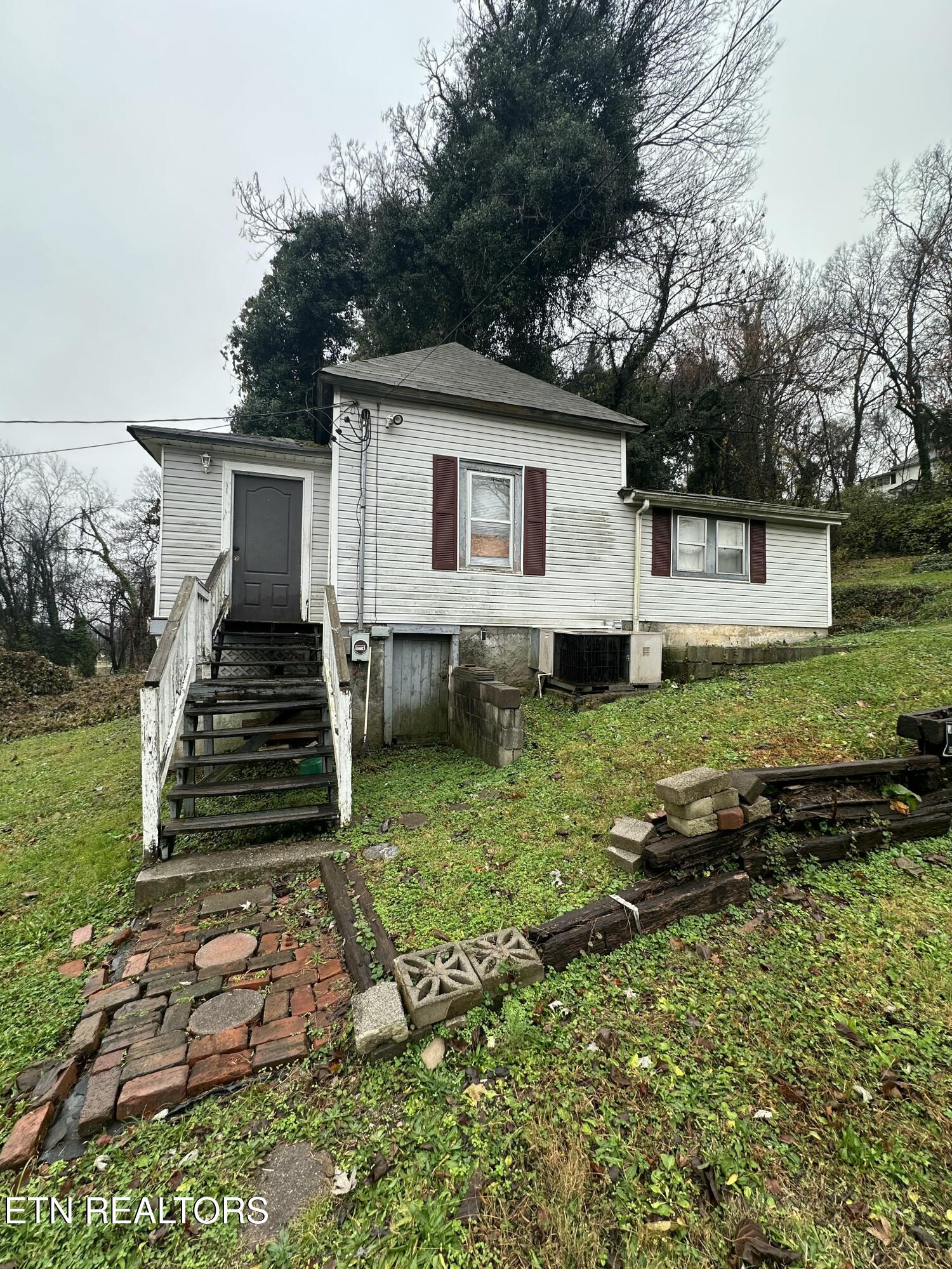 126 Richmond Avenue Knoxville TN 37921